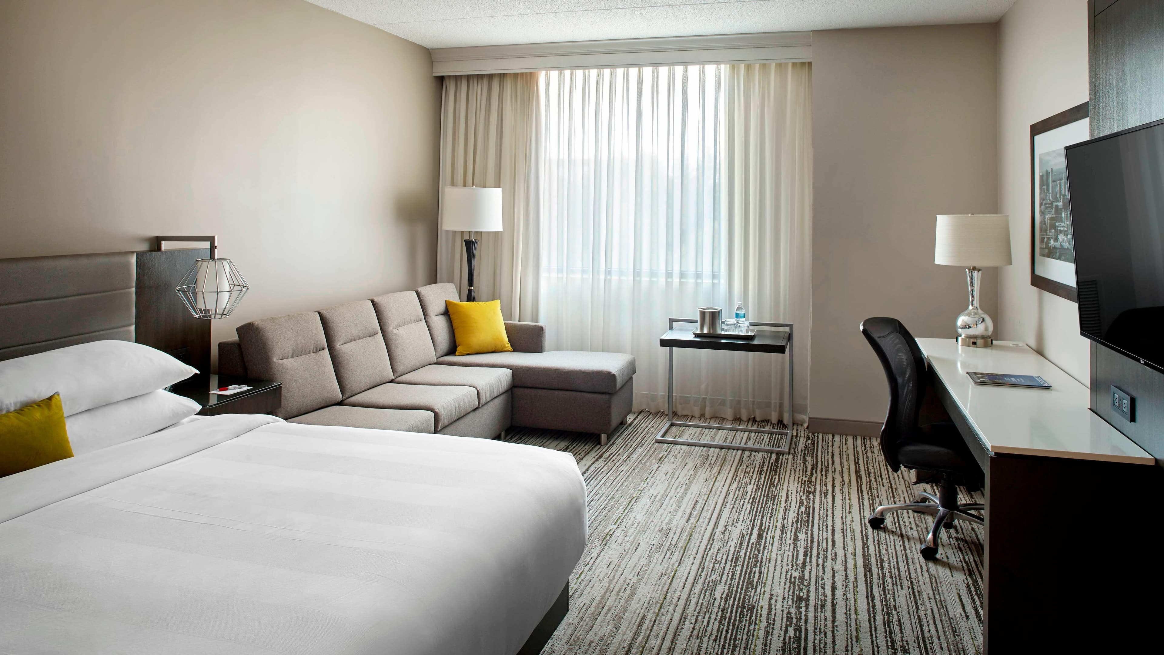 Holiday Inn Express & Suites McCalla - Birmingham West — 7