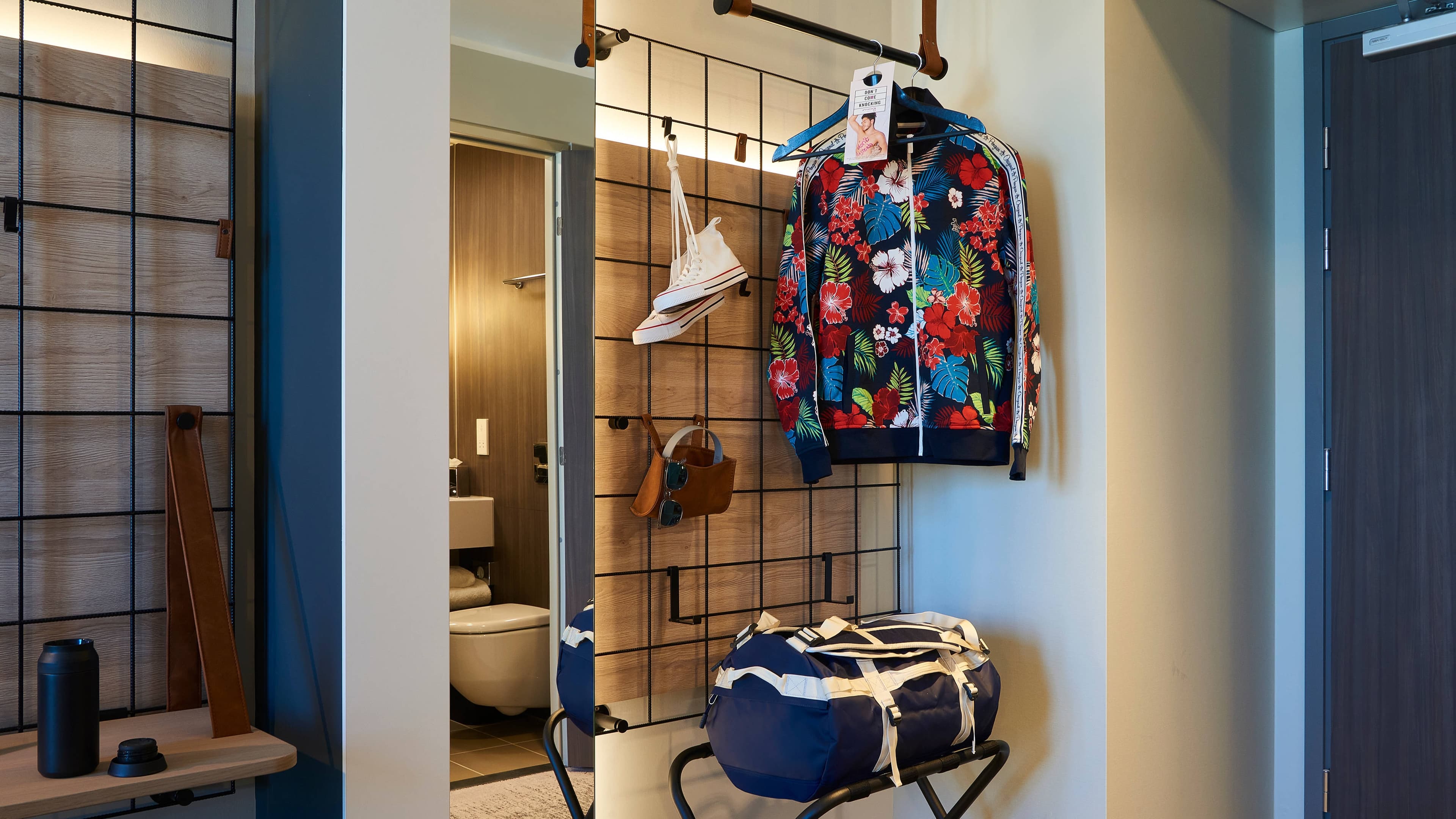 Moxy Twin Sleeper - Image 3