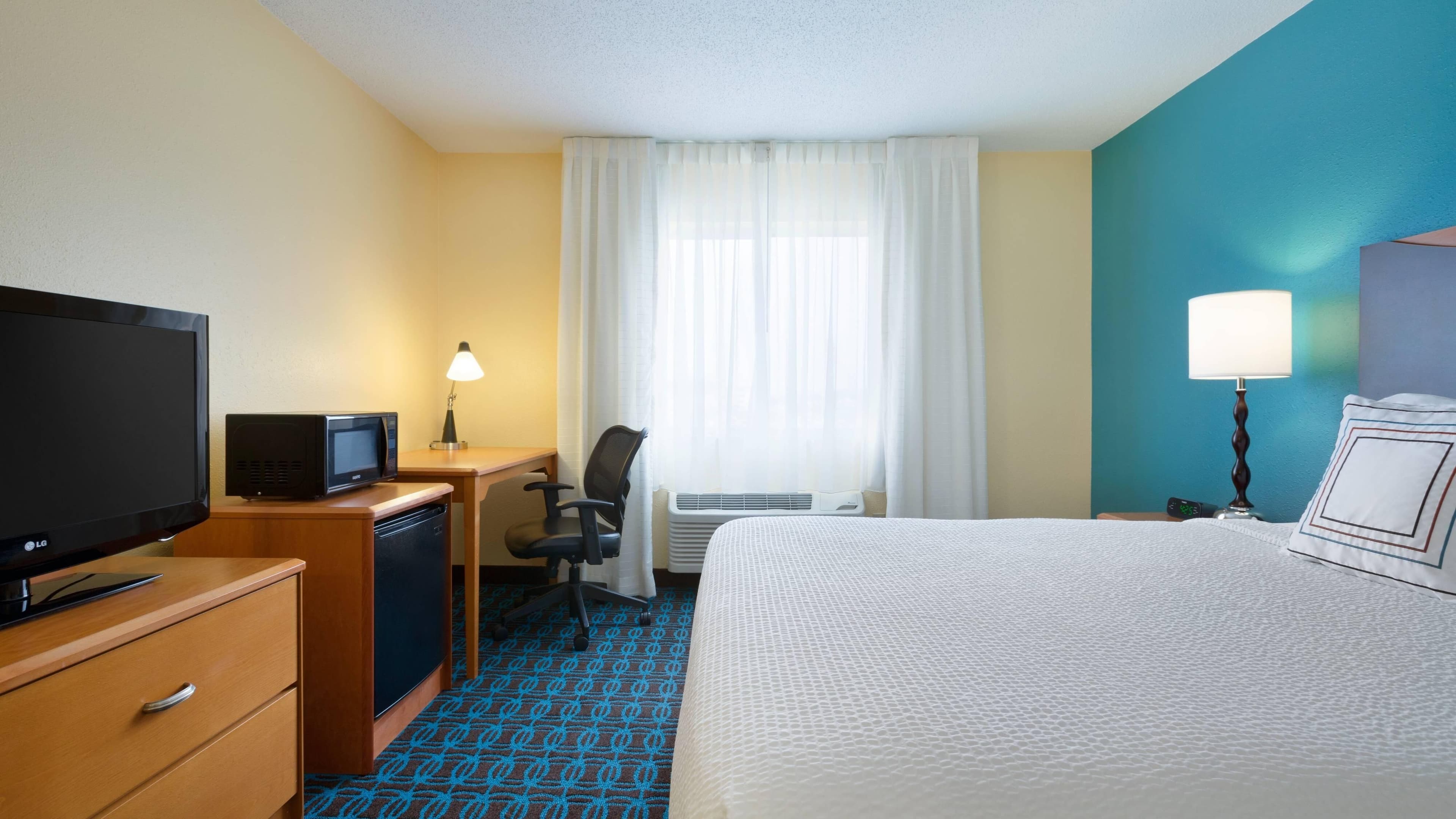Fairfield Inn & Suites Bismarck South — 12