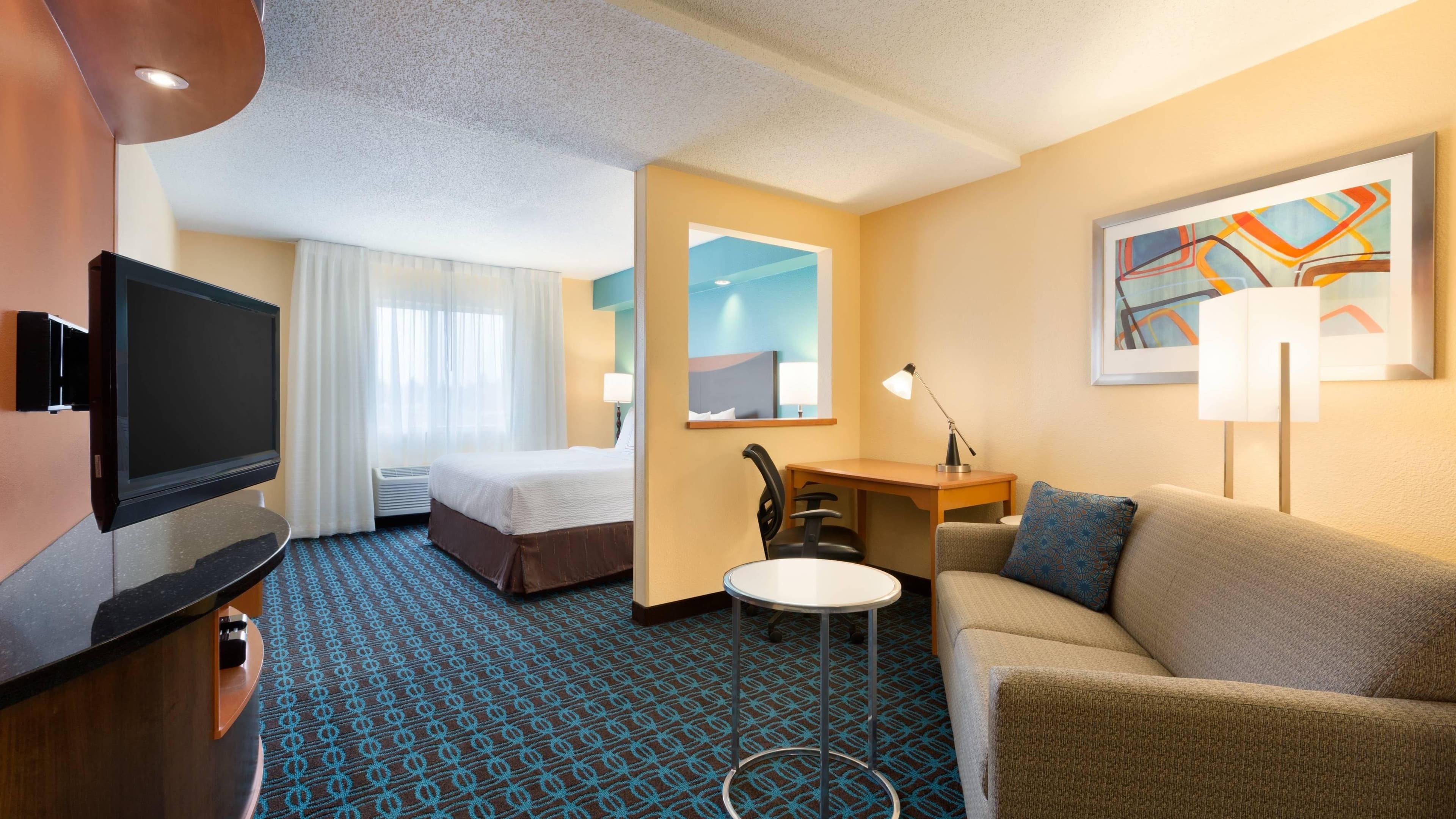 Fairfield Inn & Suites Bismarck South - Image 2