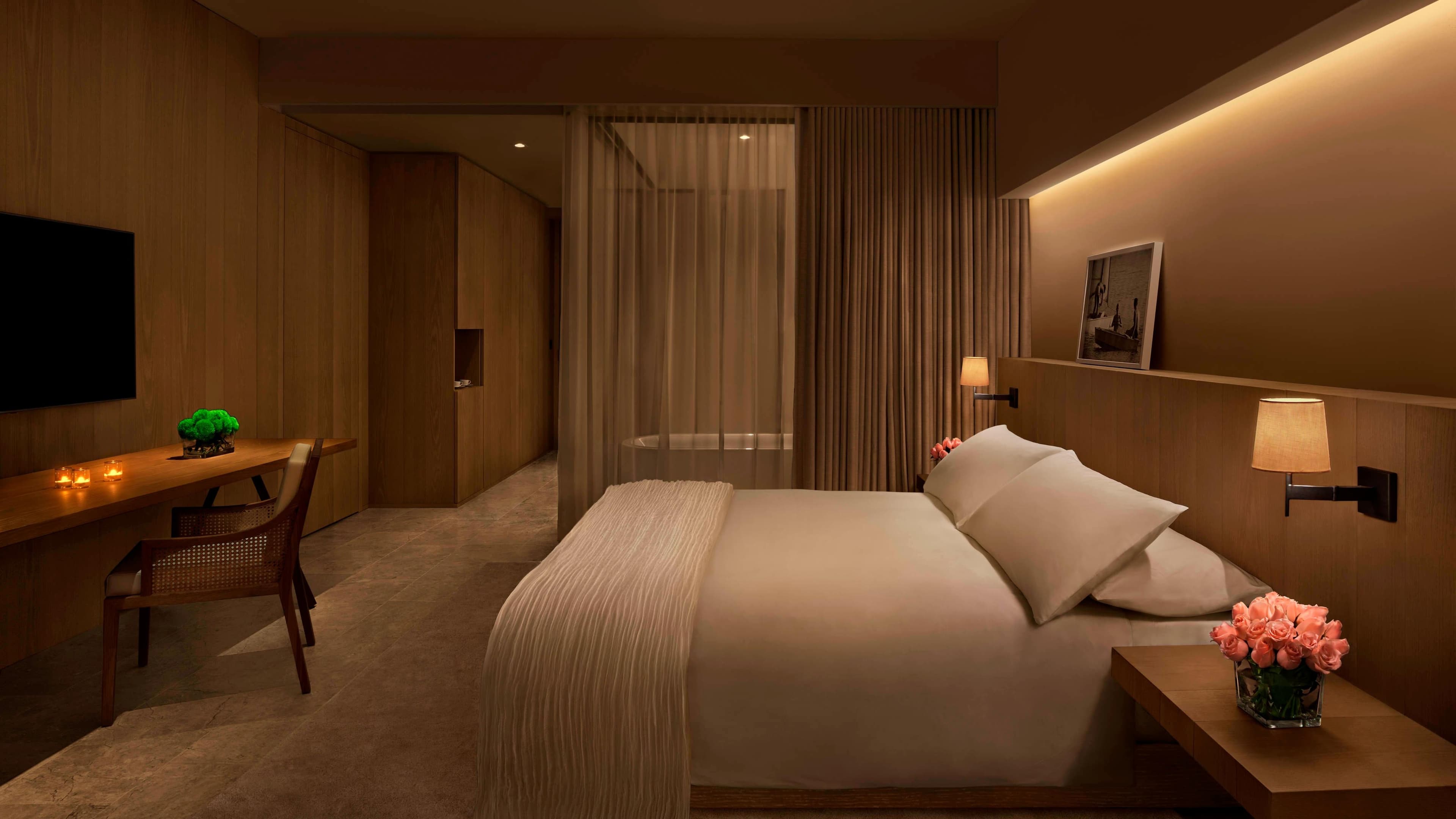 Deluxe Garden View Room - Image 3