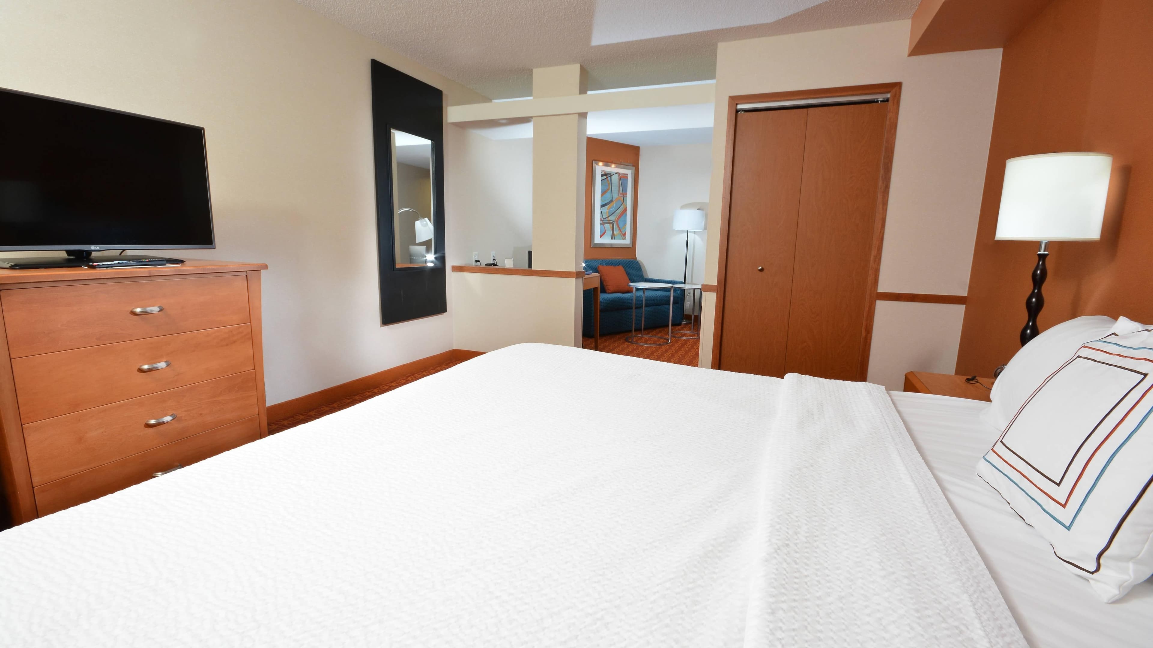 Fairfield Inn & Suites Wytheville - Image 3
