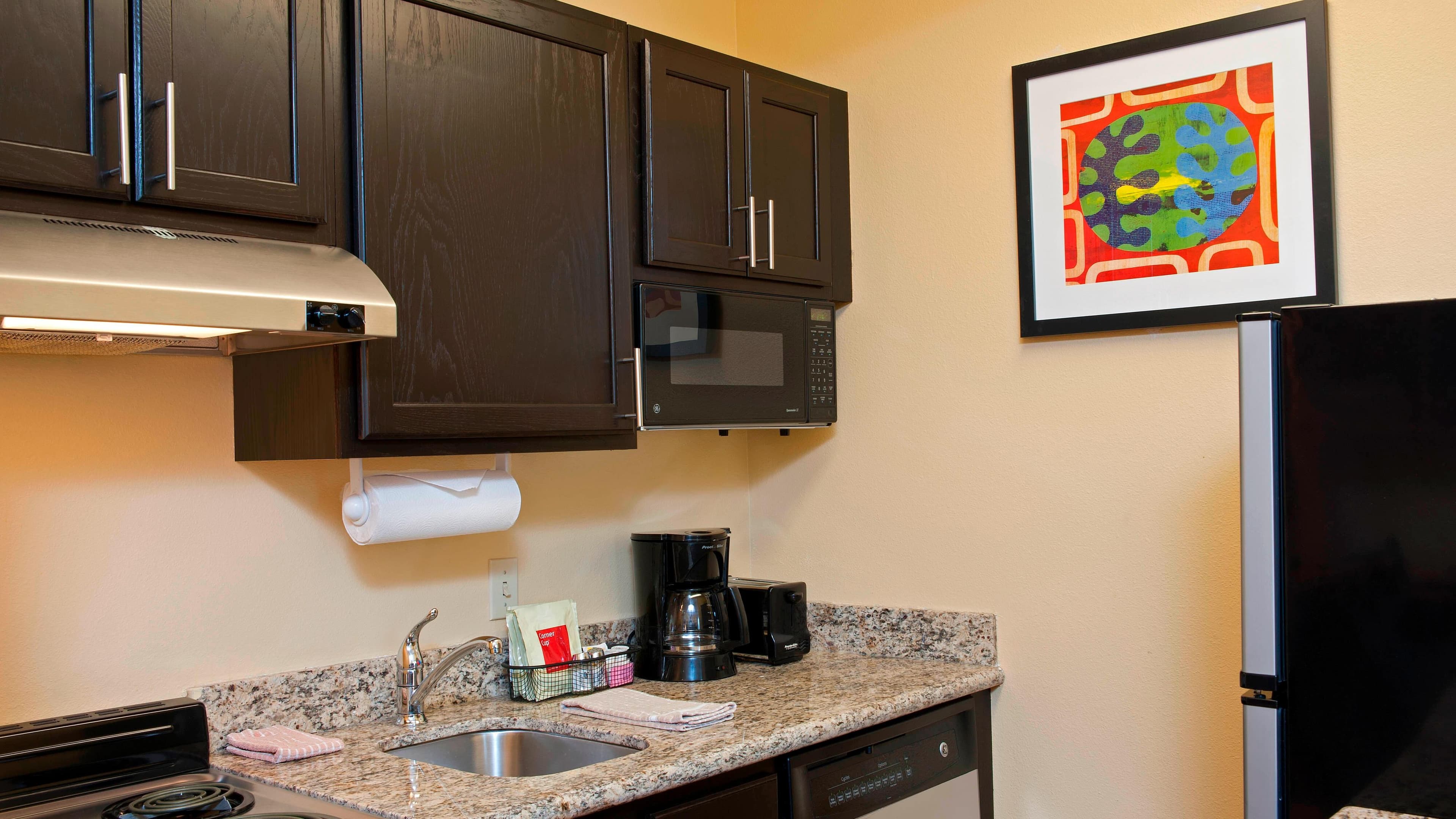 TownePlace Suites Bloomington — 6