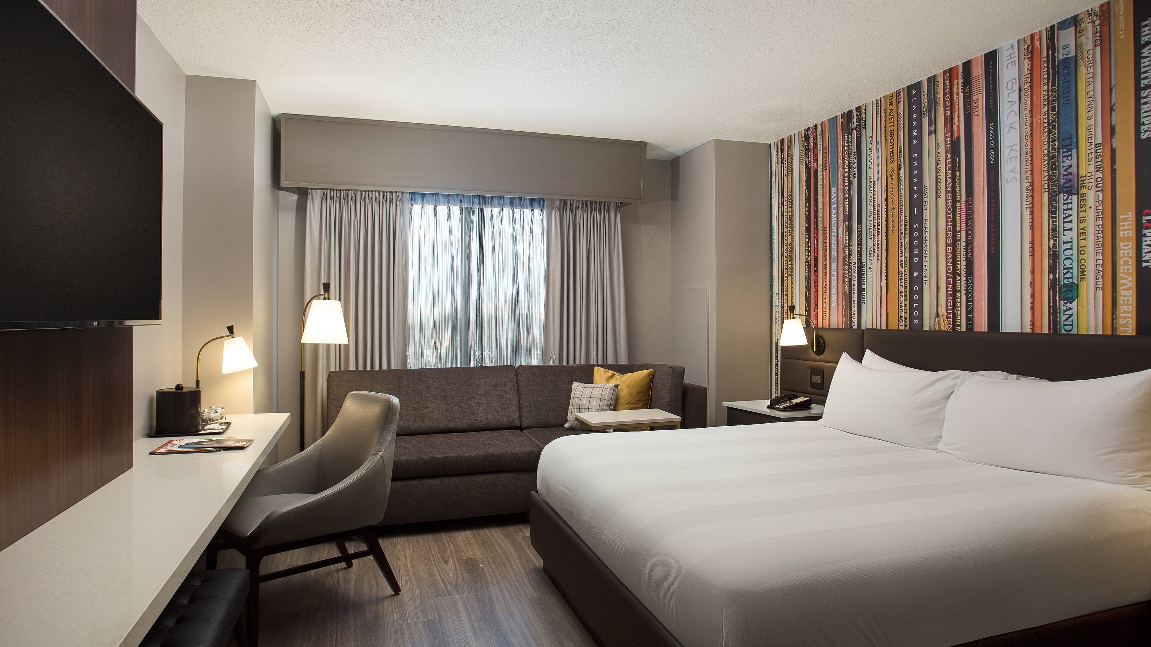 avid hotels Nashville Airport — 7