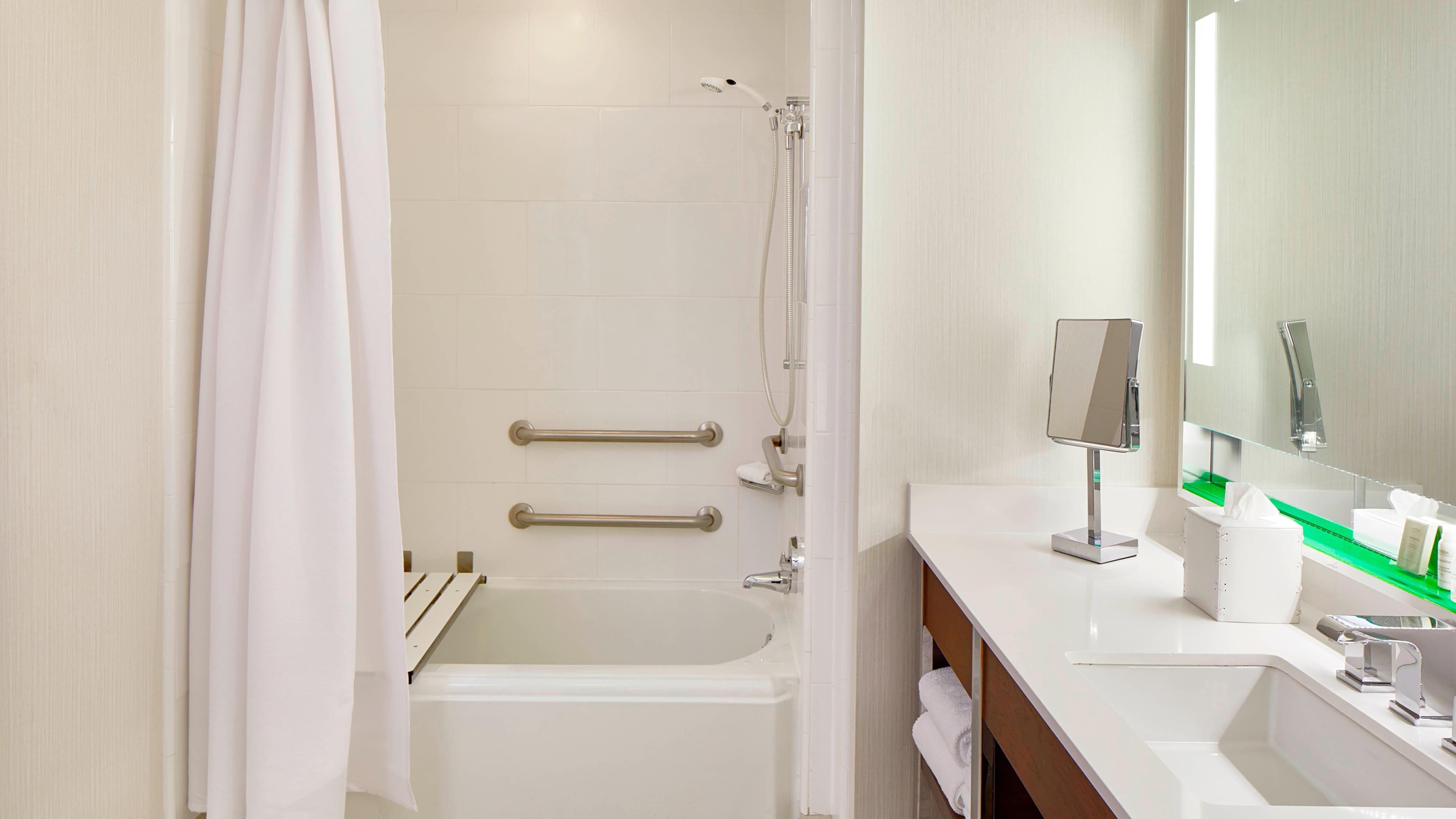 Holiday Inn & Suites Nashville Downtown - Broadway — 23