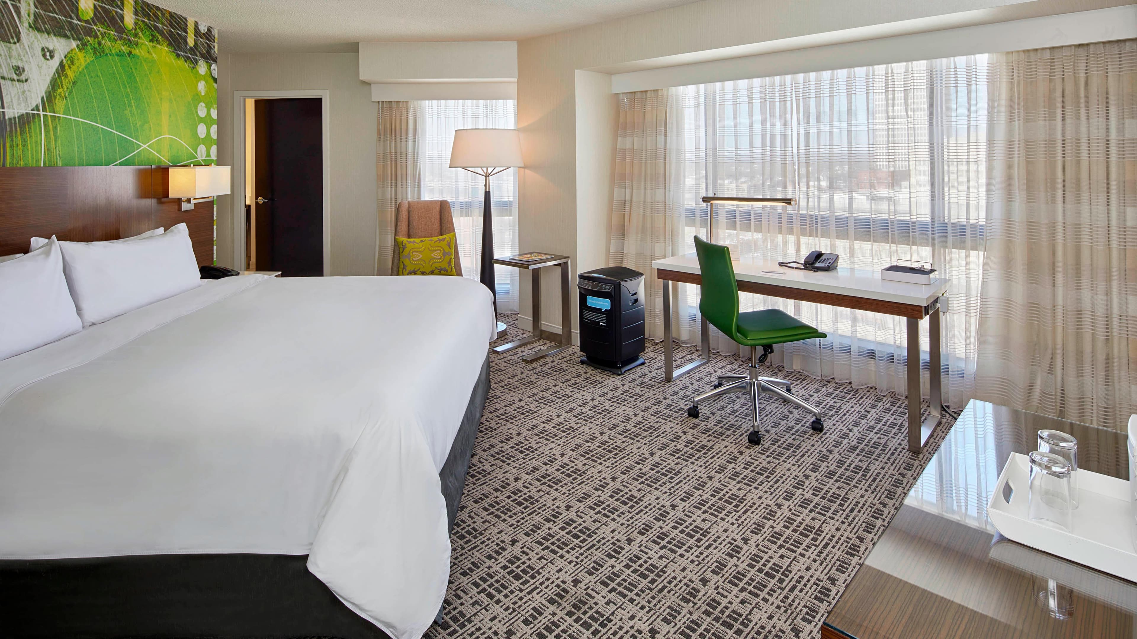 Holiday Inn & Suites Nashville Downtown - Broadway — 139
