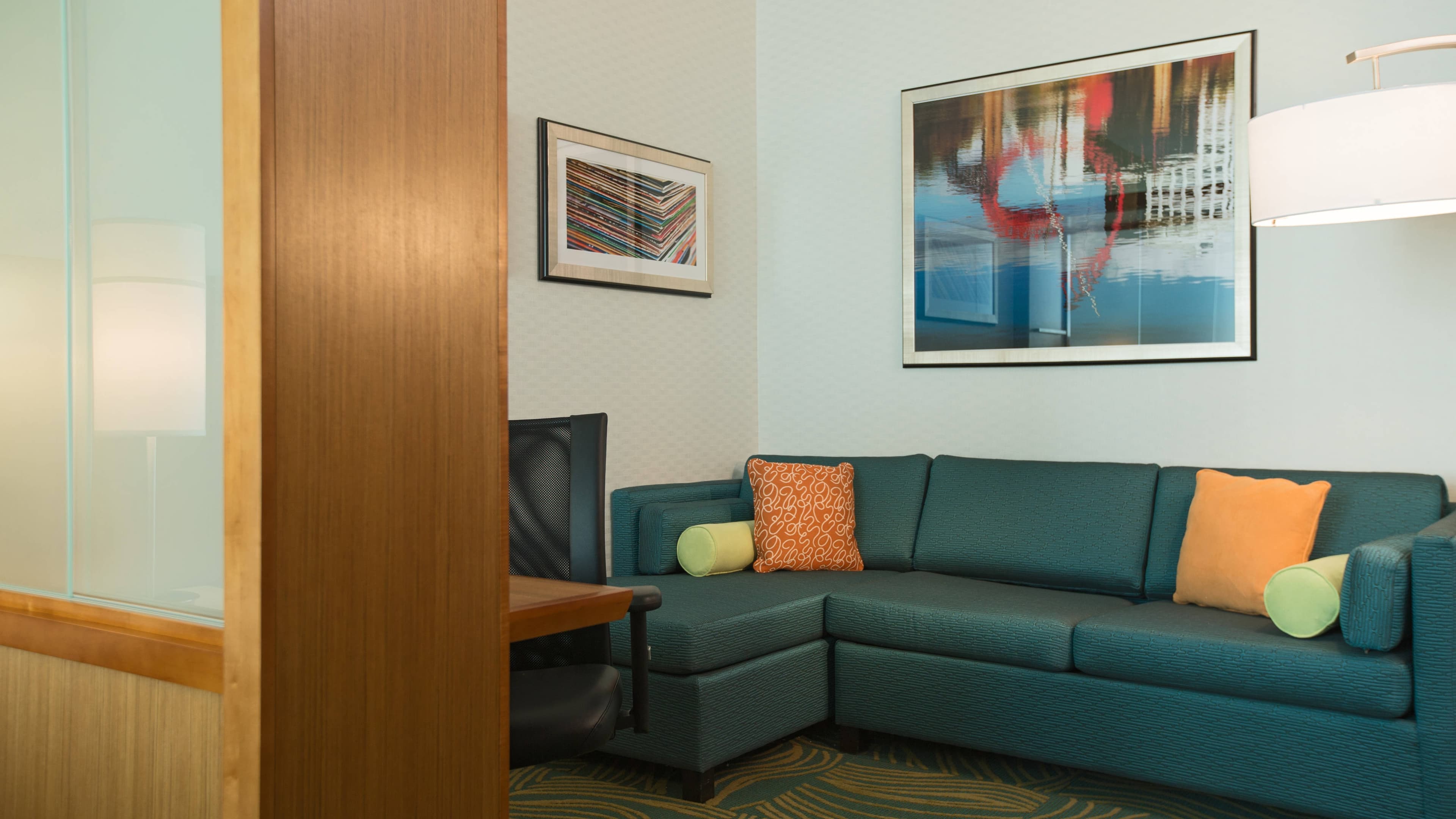 Suite - Image 2