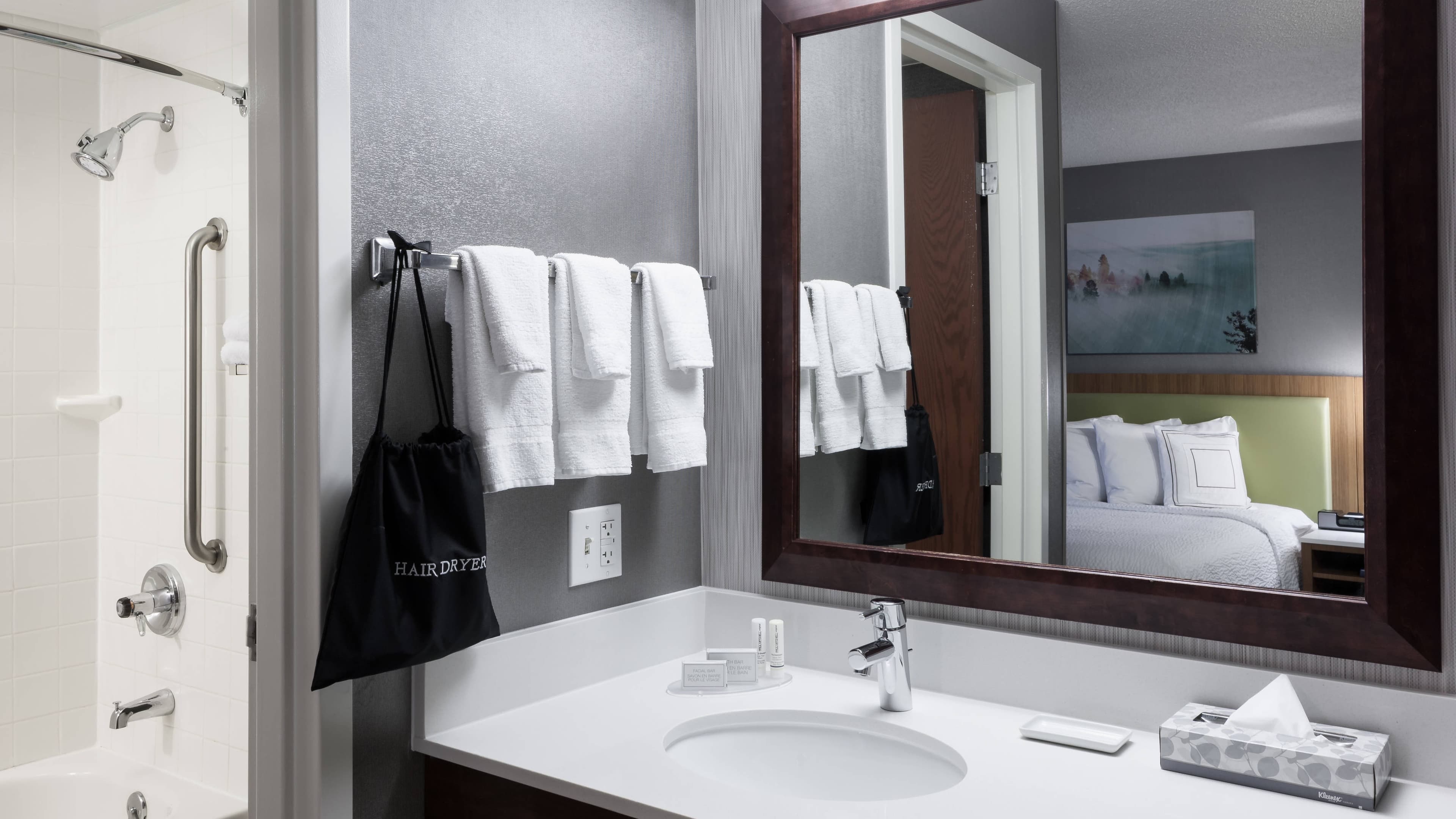 Suite - Image 5