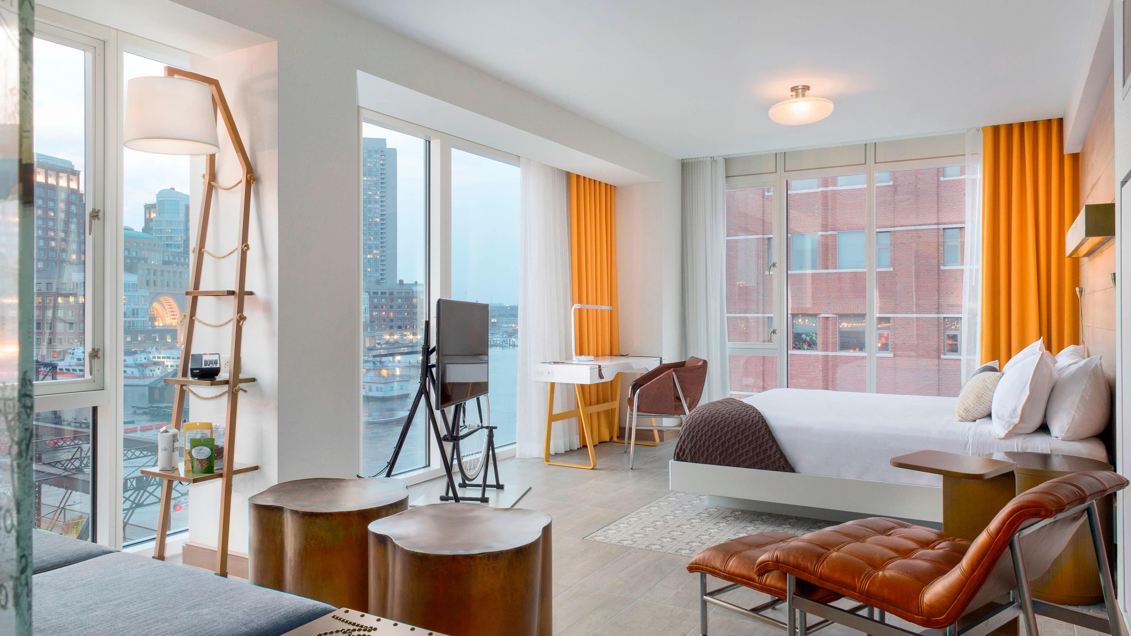 The Envoy Hotel, Autograph Collection - Image 2
