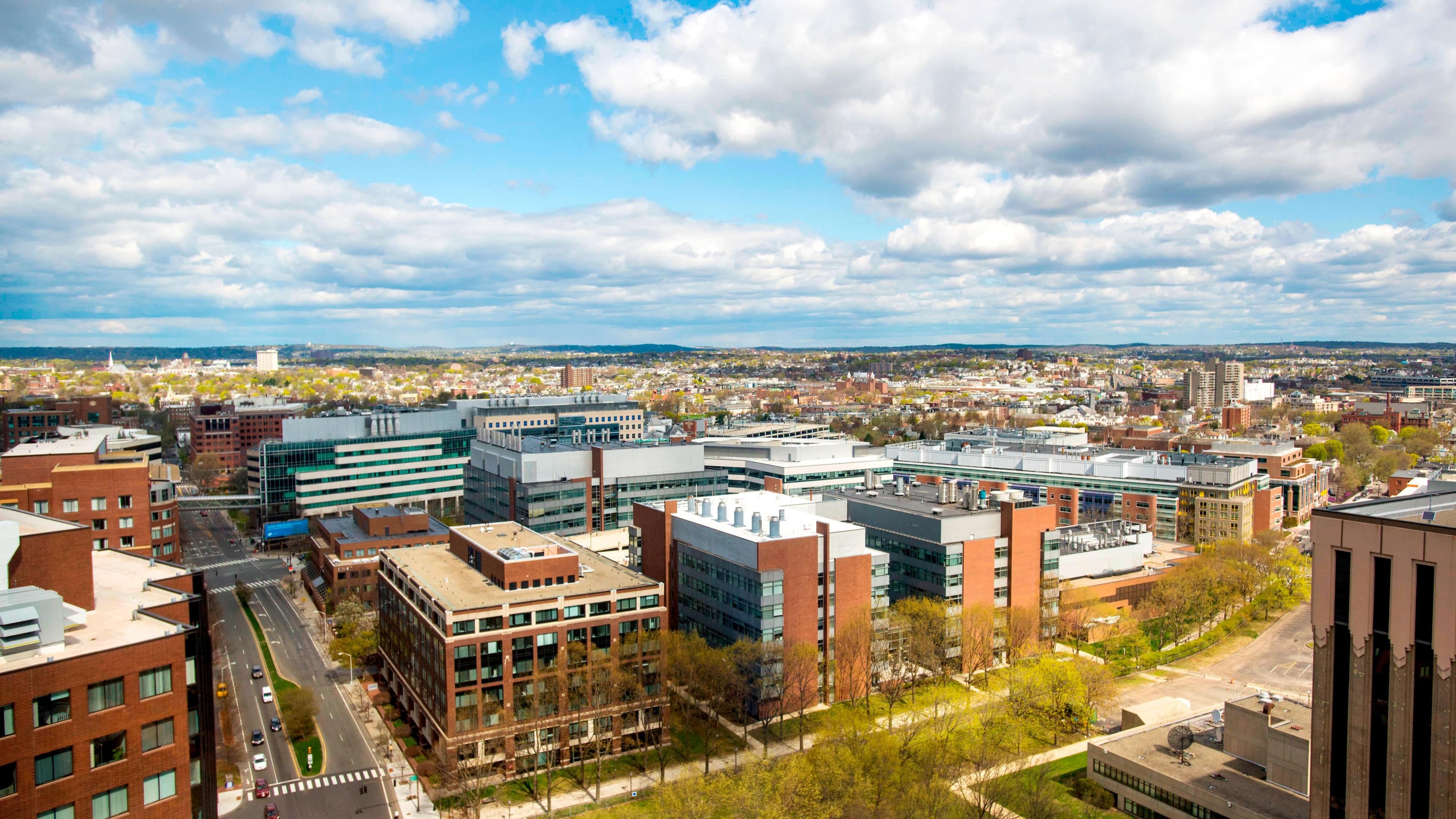 Holiday Inn Express & Suites Boston - Cambridge — 50
