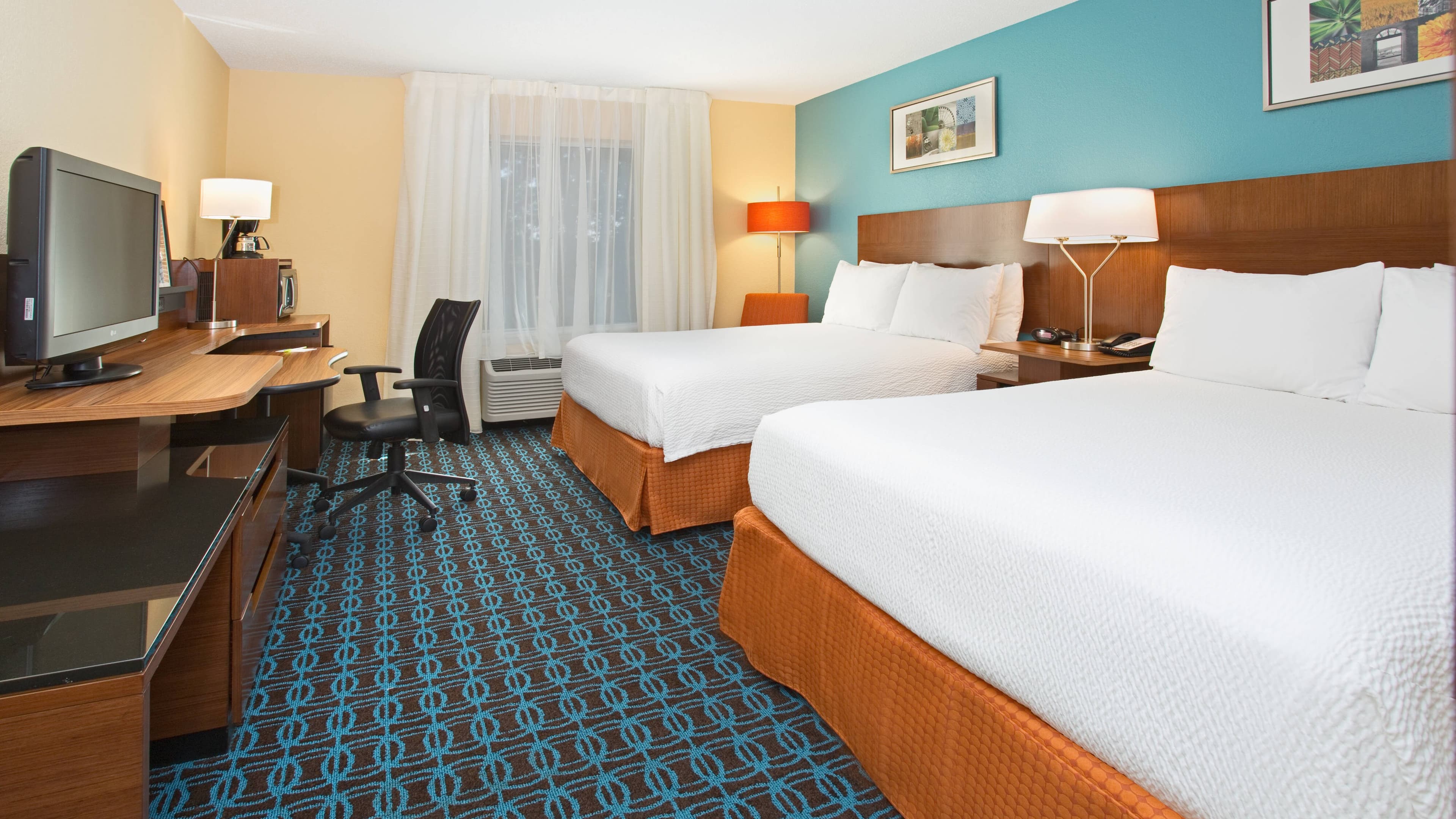 Fairfield Inn & Suites Boston Milford - Image 4