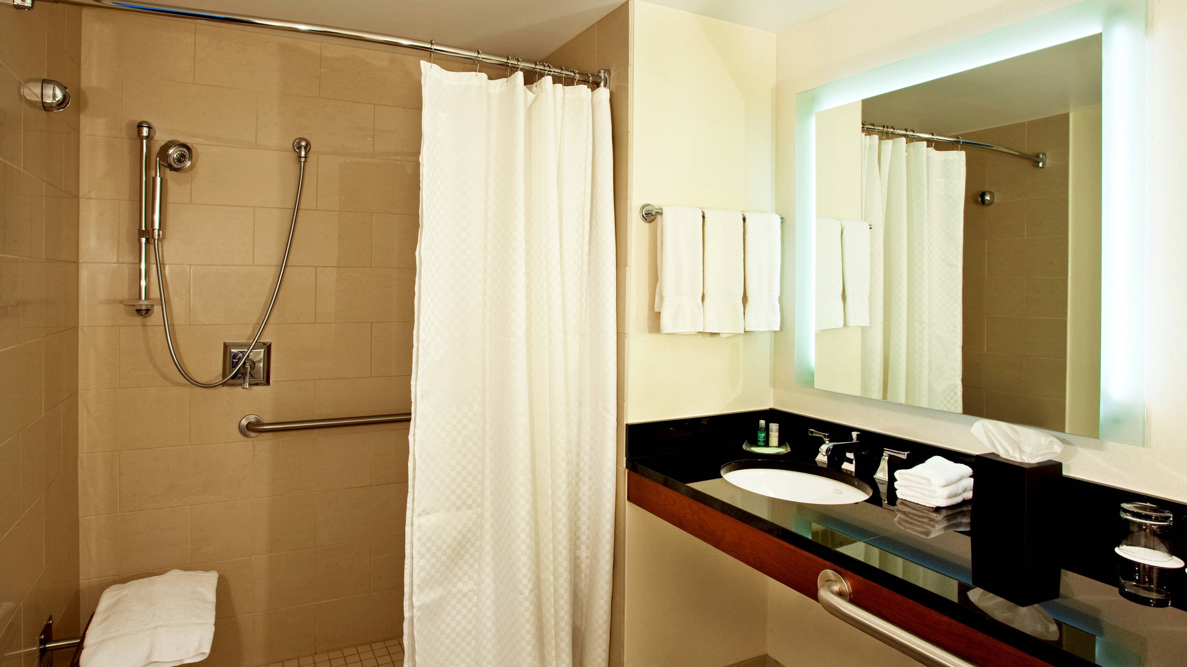 The Westin Boston Seaport District - Image 5