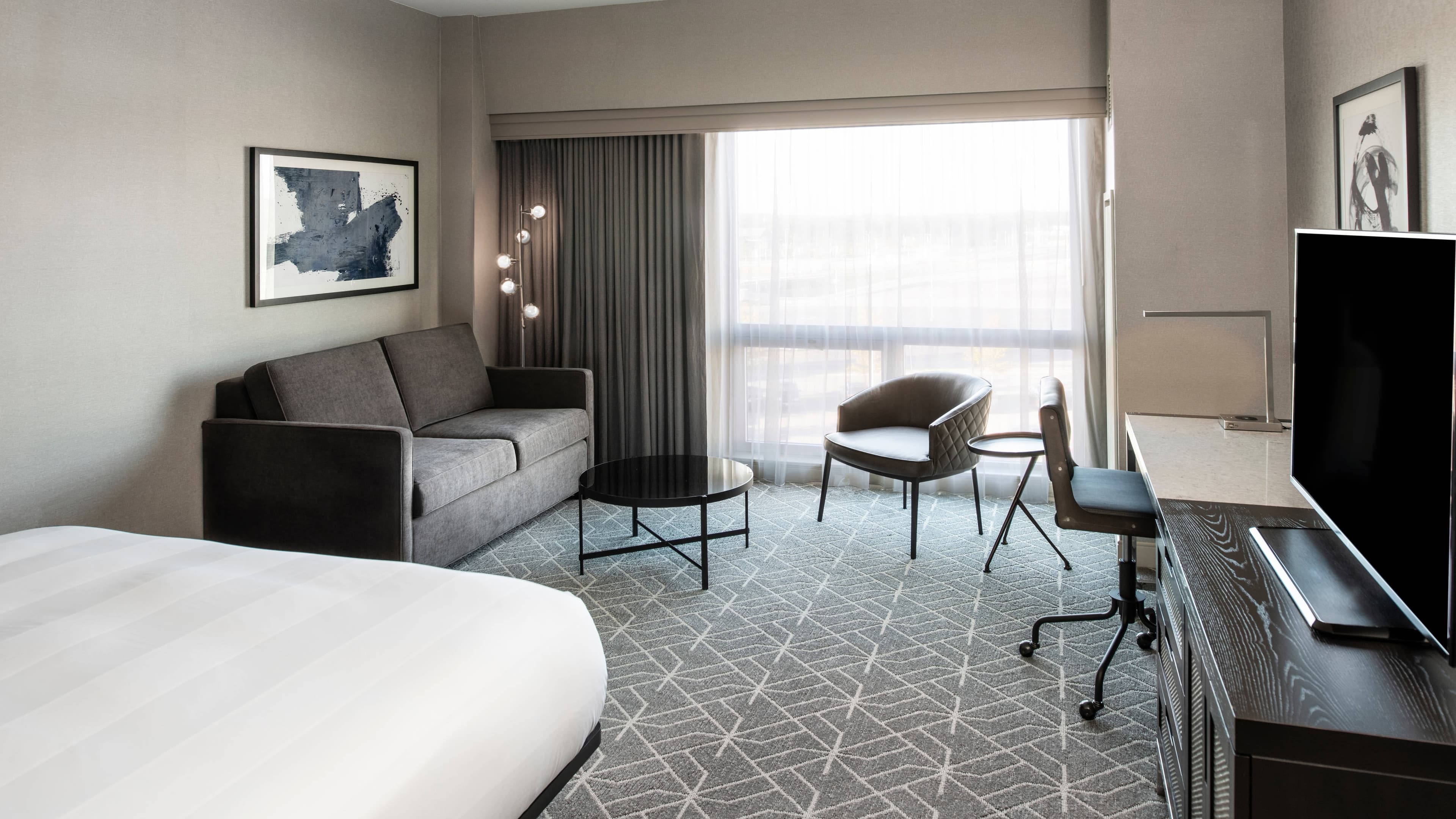 Renaissance Boston Patriot Place Hotel - Image 3