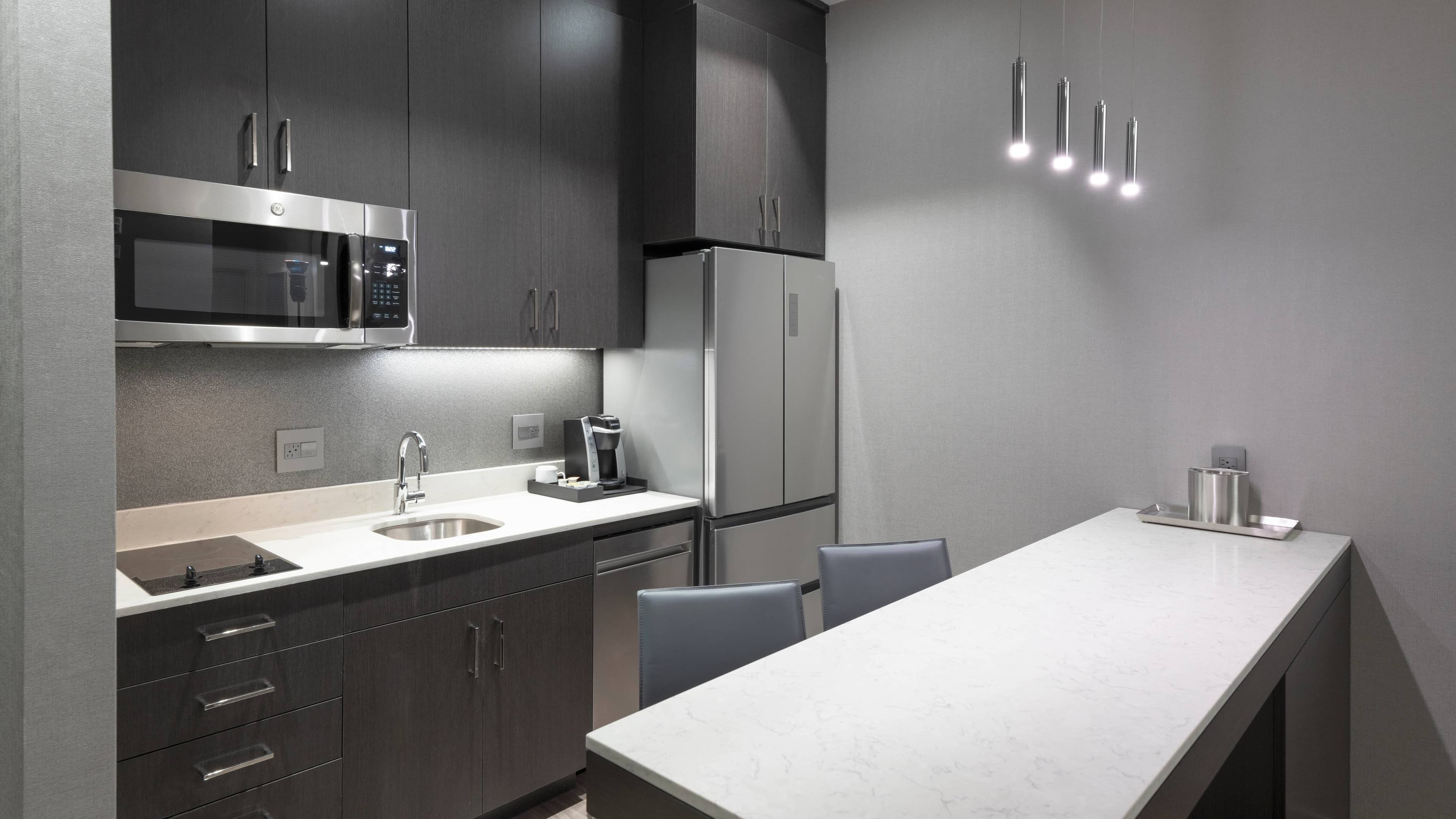1 Bedroom Suite - Image 7