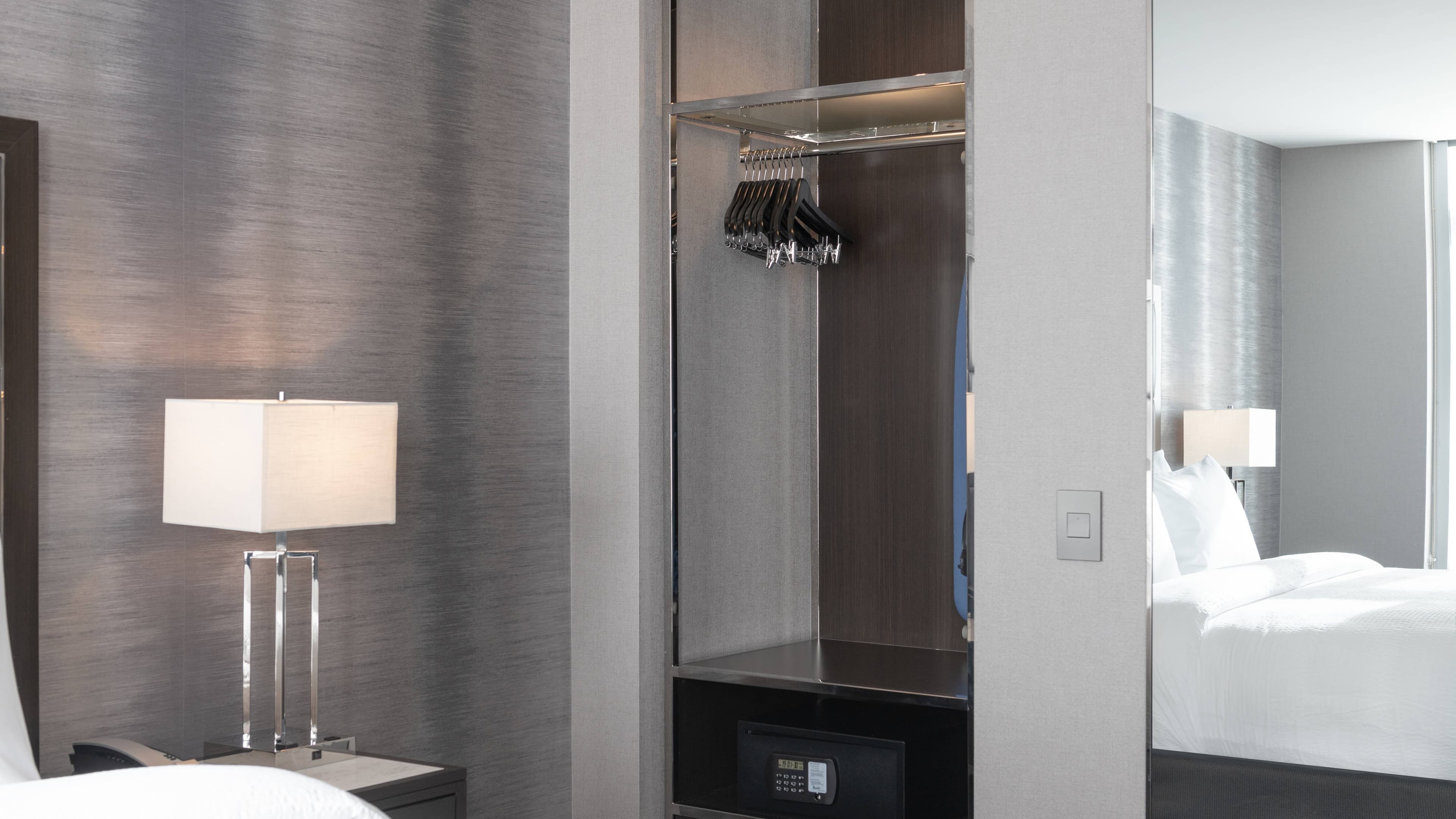 Larger Studio - Image 4