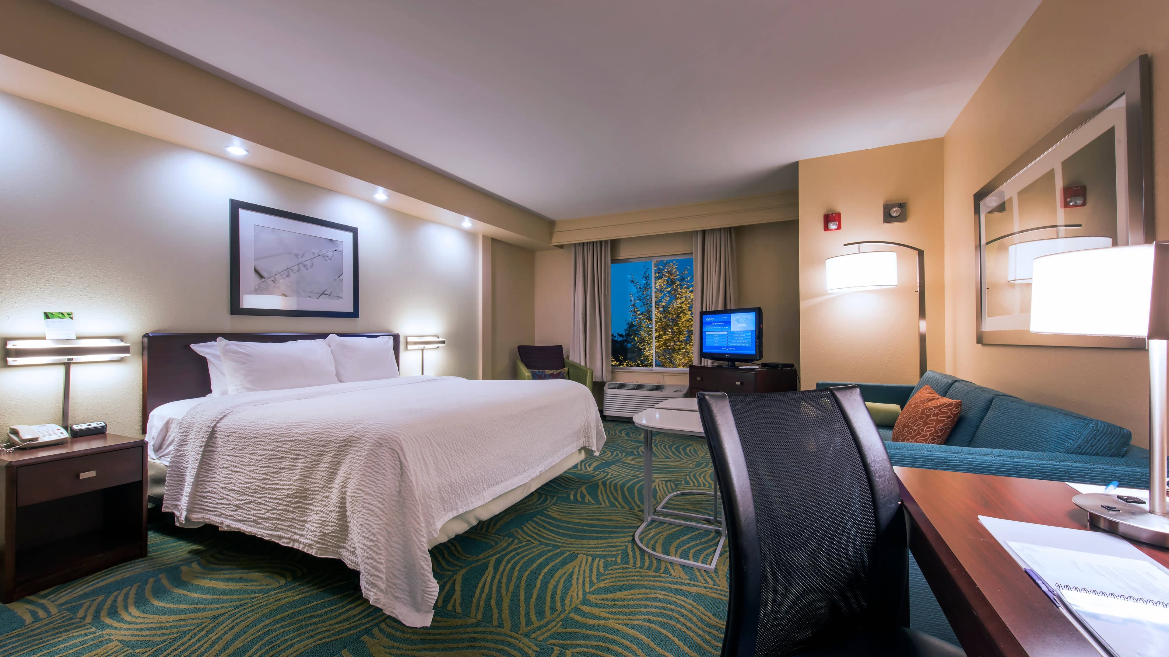 SpringHill Suites Devens Common Center - Image 5