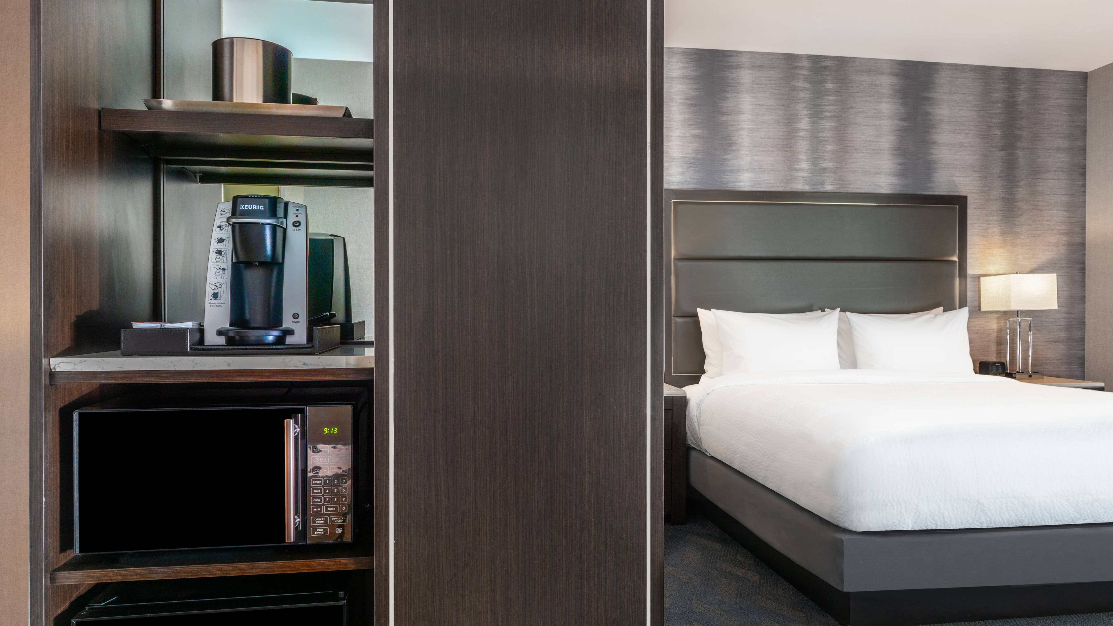 Fairfield Inn & Suites Boston Waltham - Image 3