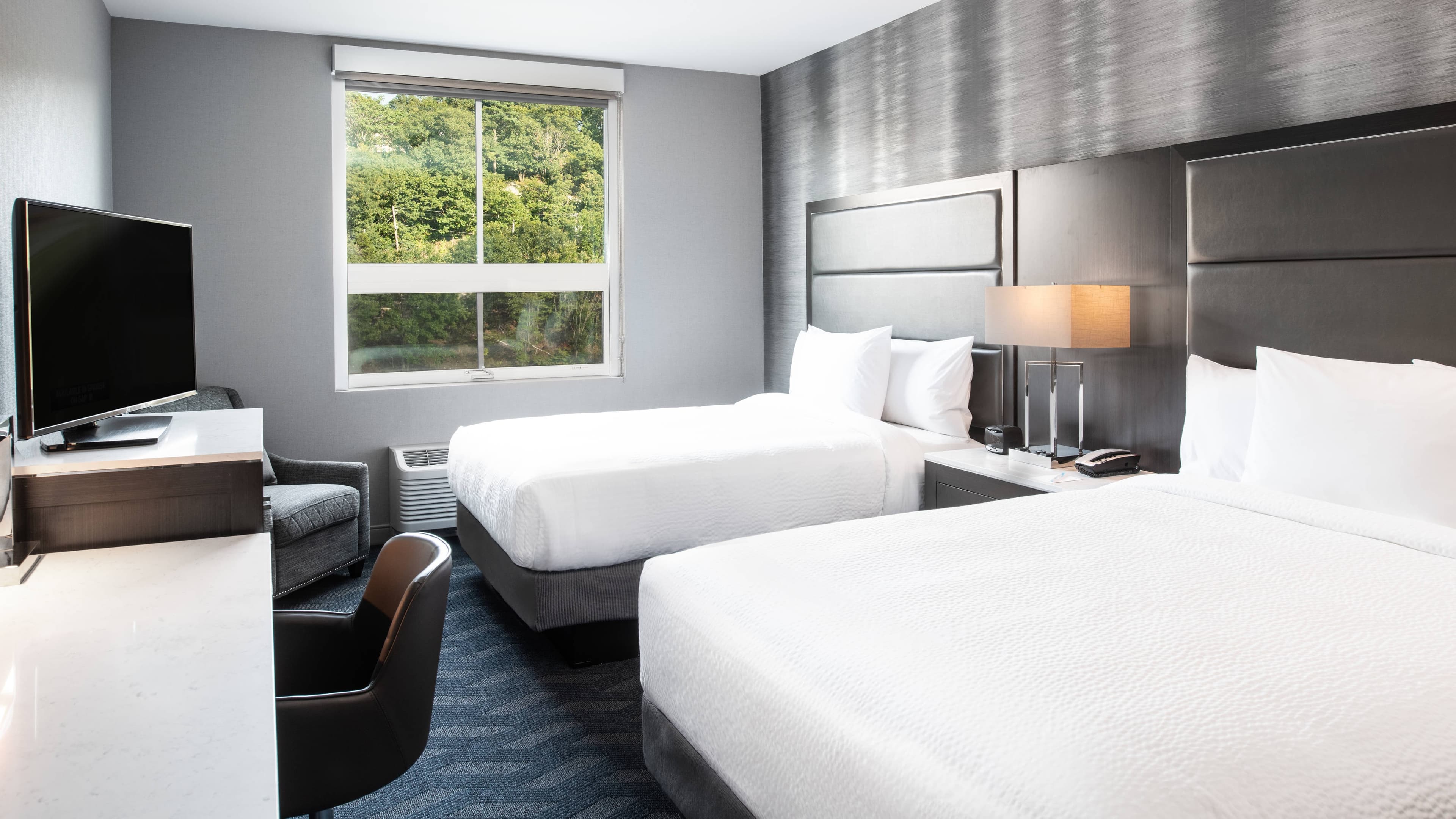 Fairfield Inn & Suites Boston Waltham — 7