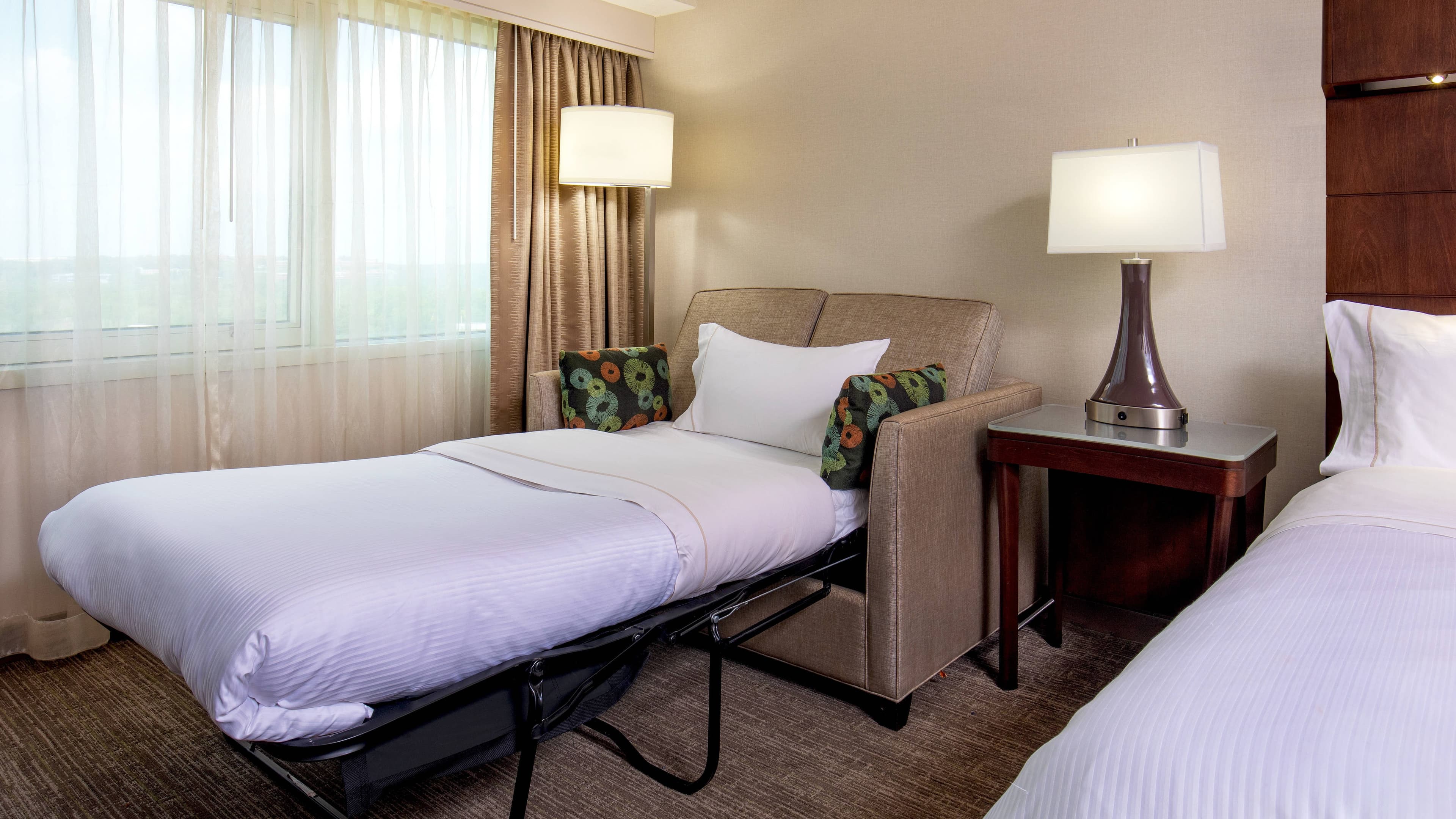 Traditional Room - Image 5