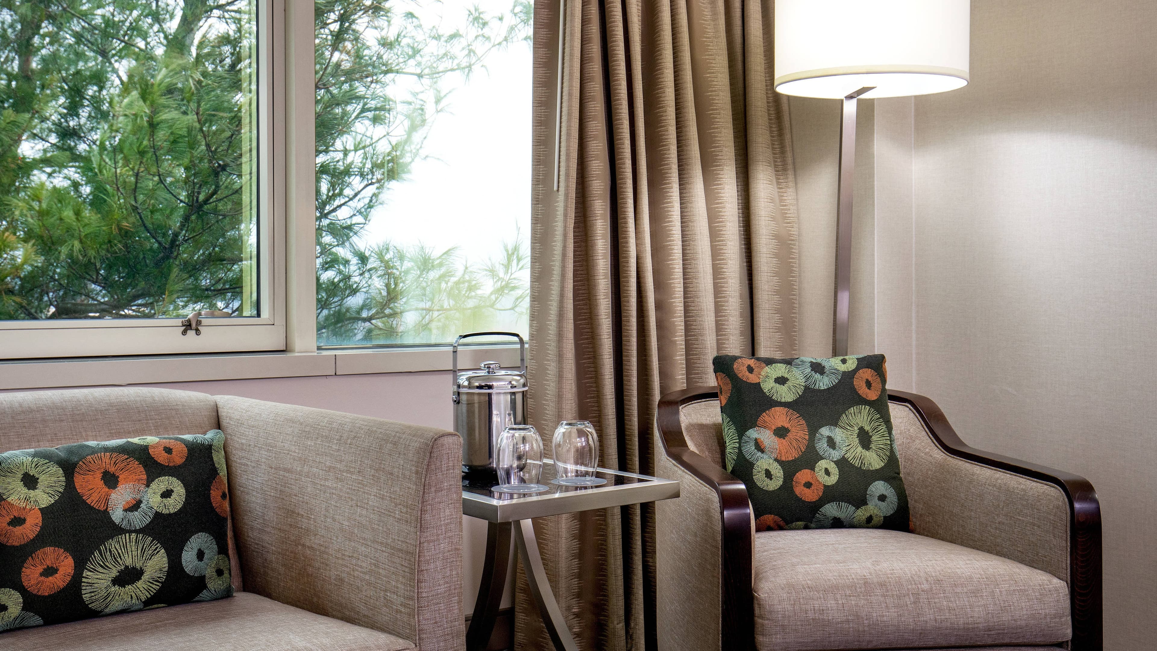 Traditional Room - Image 3