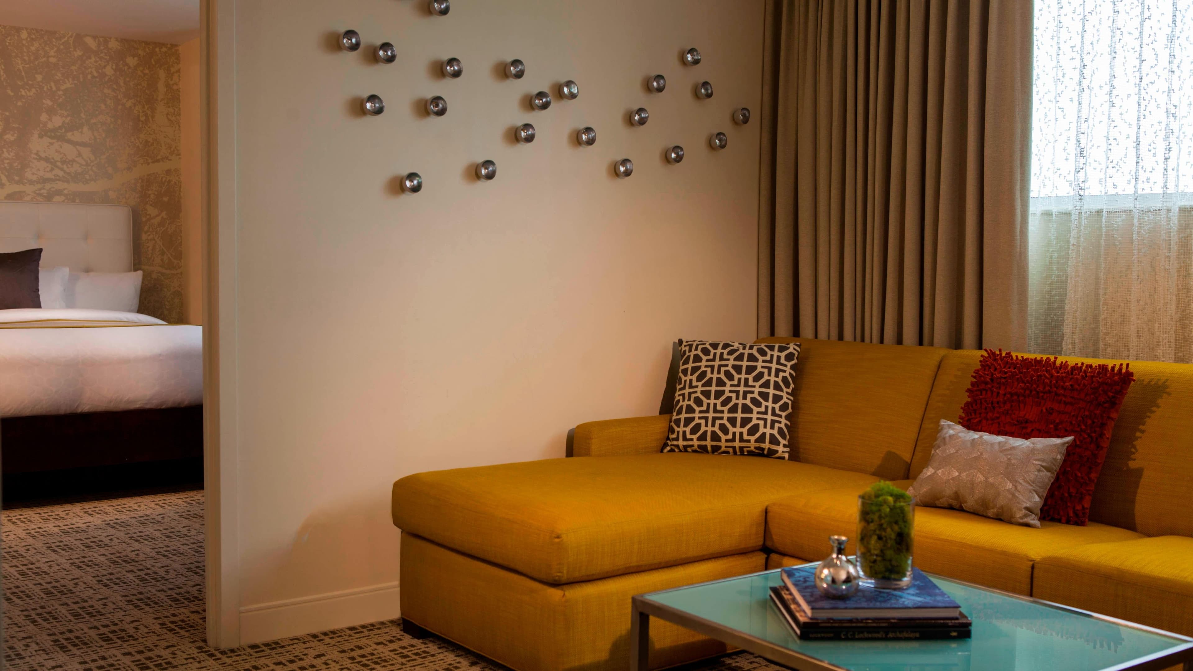 Renaissance Baton Rouge Hotel — 24