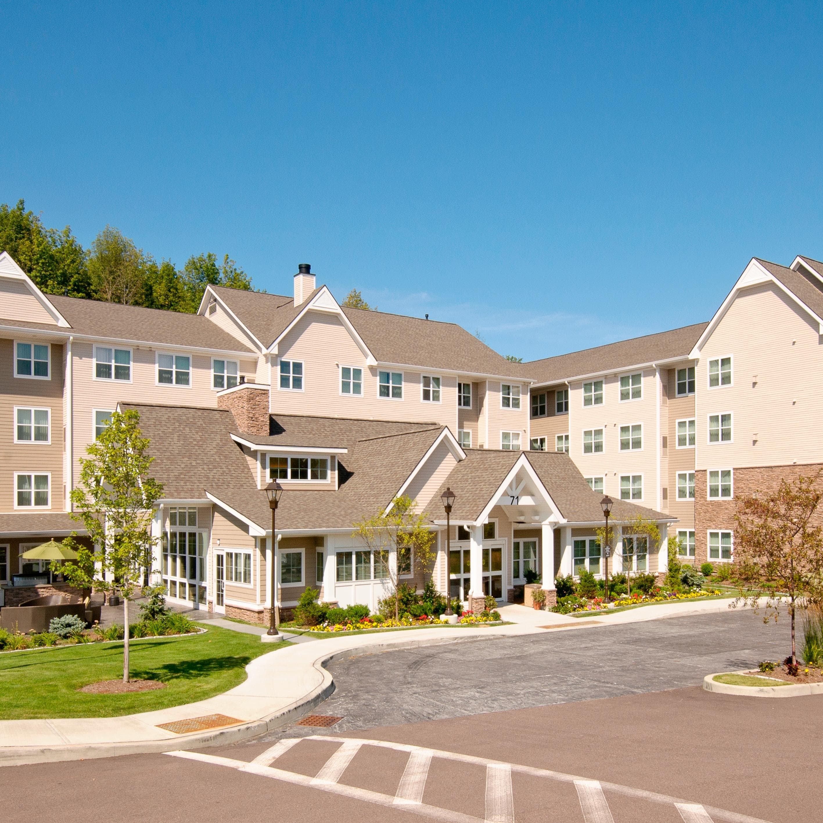 Residence Inn Burlington Colchester - Image 1