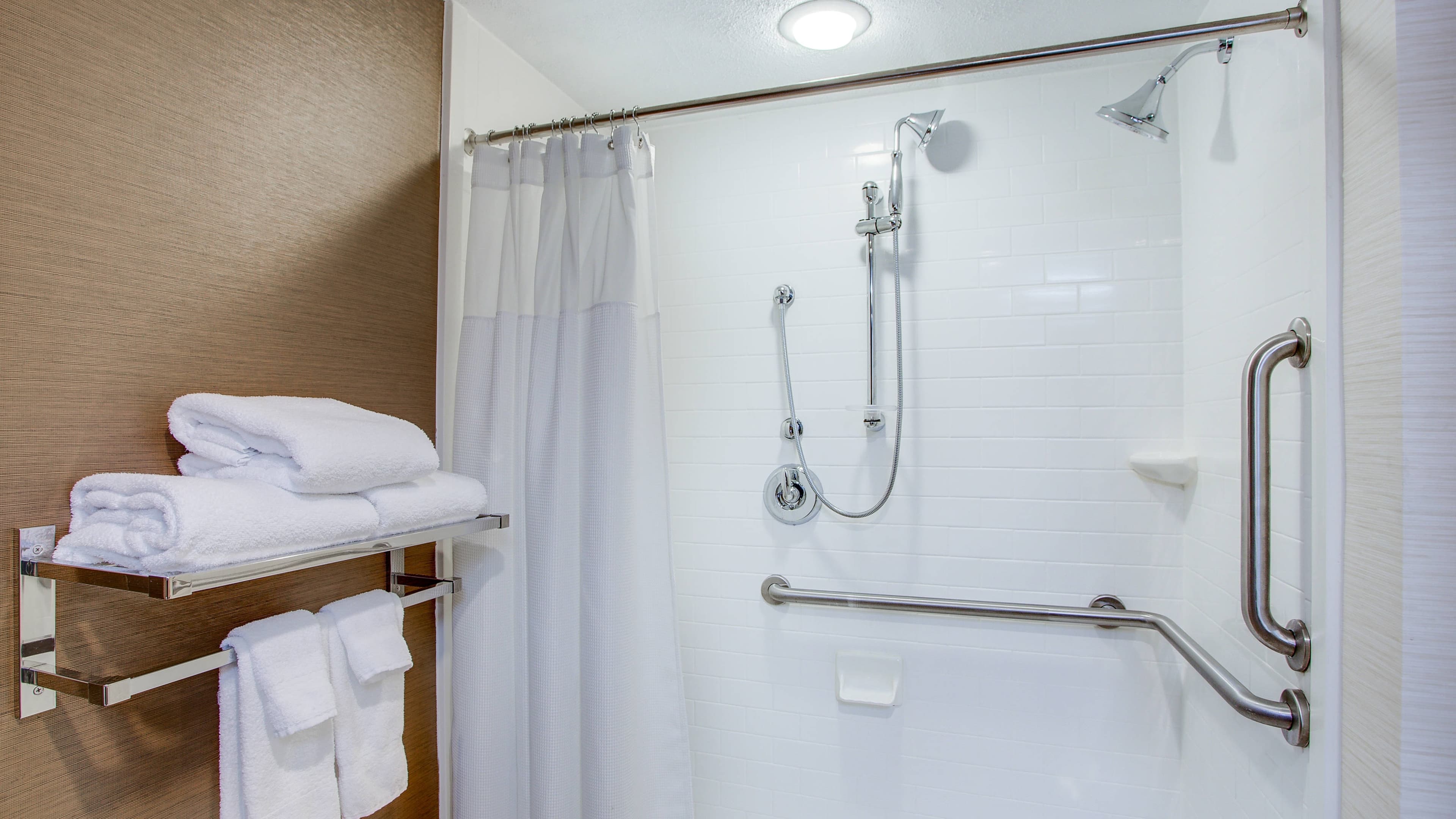 Fairfield Inn Burlington Williston — 14
