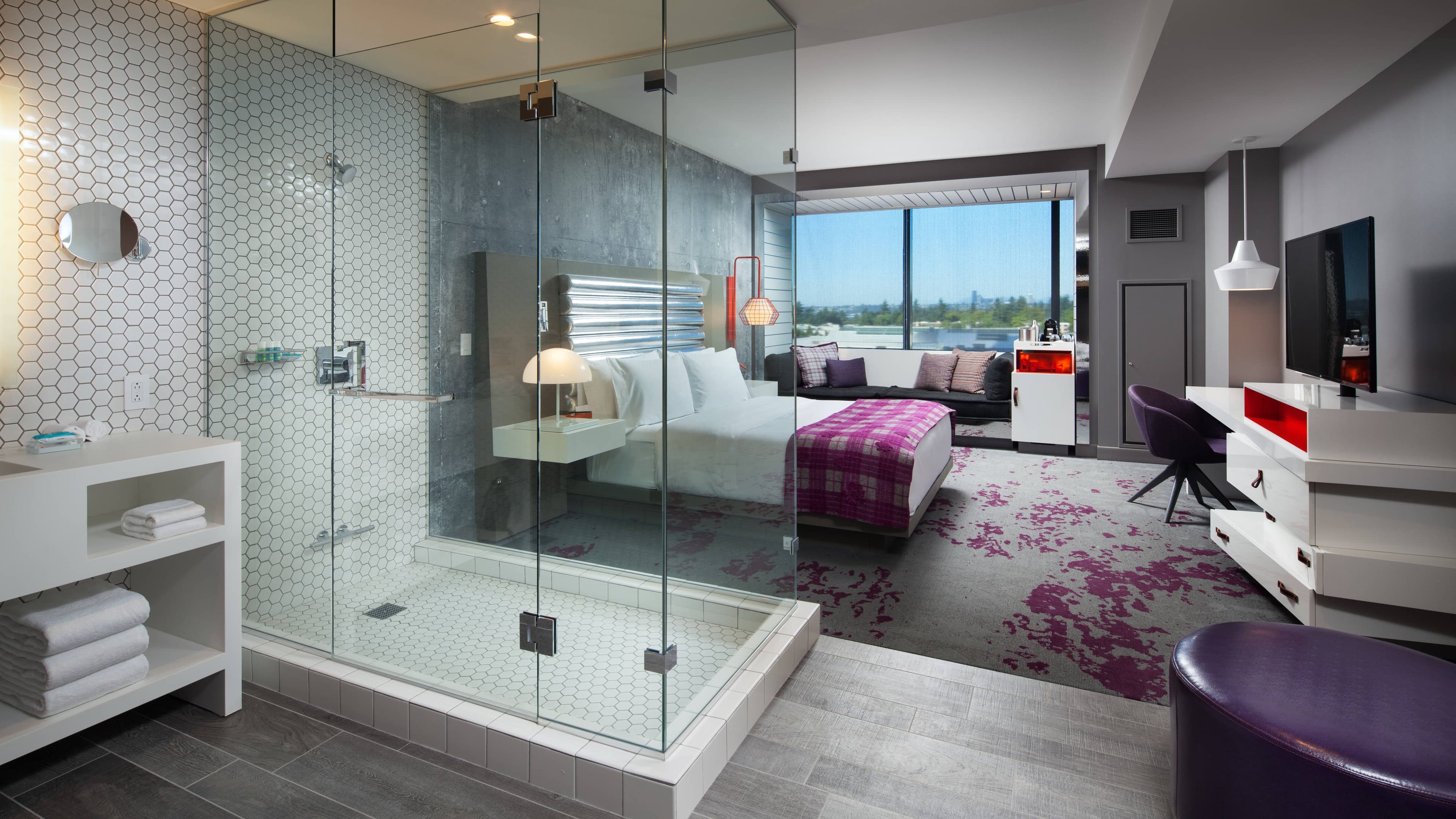 W Bellevue — 8
