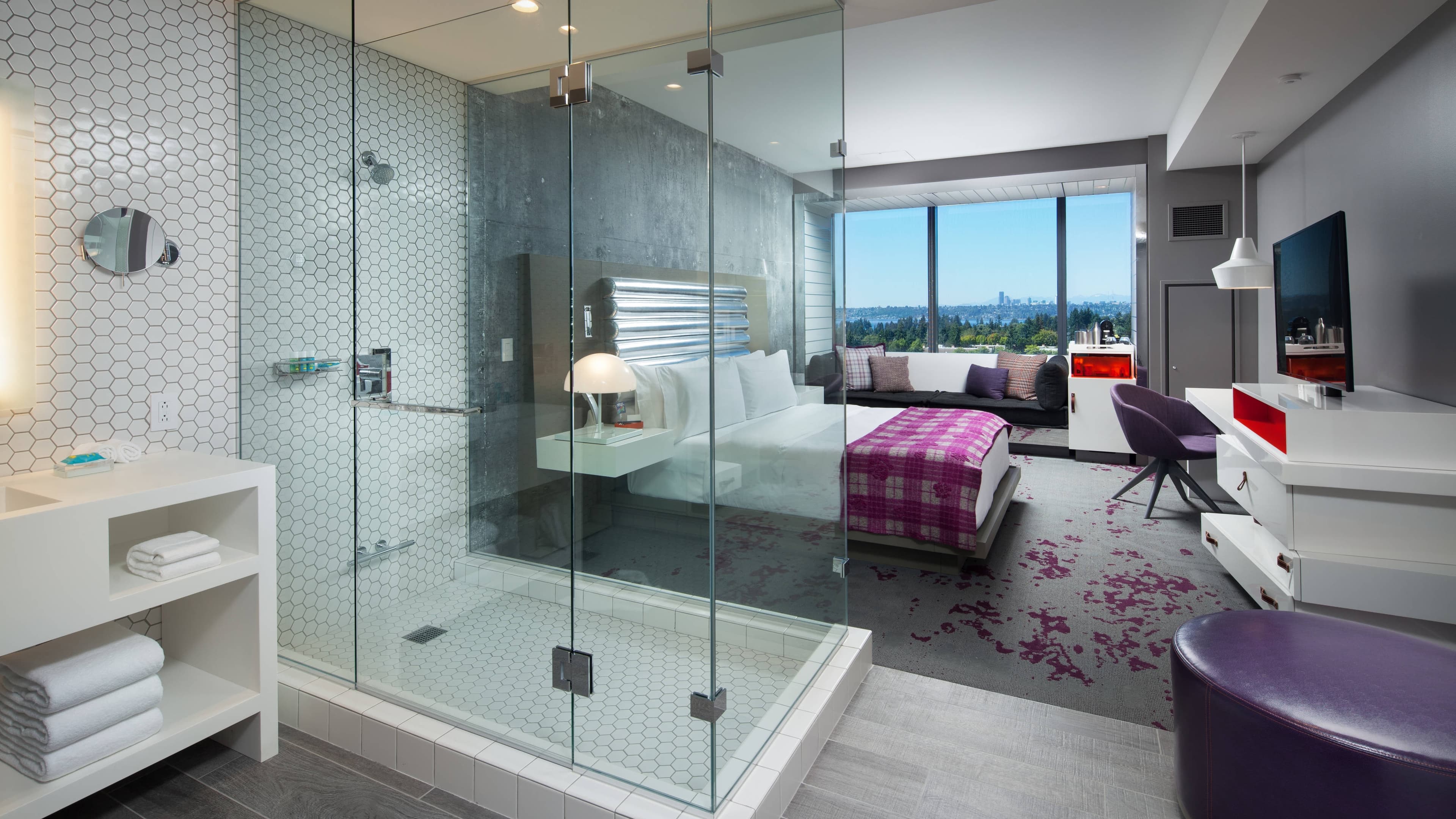 W Bellevue — 7