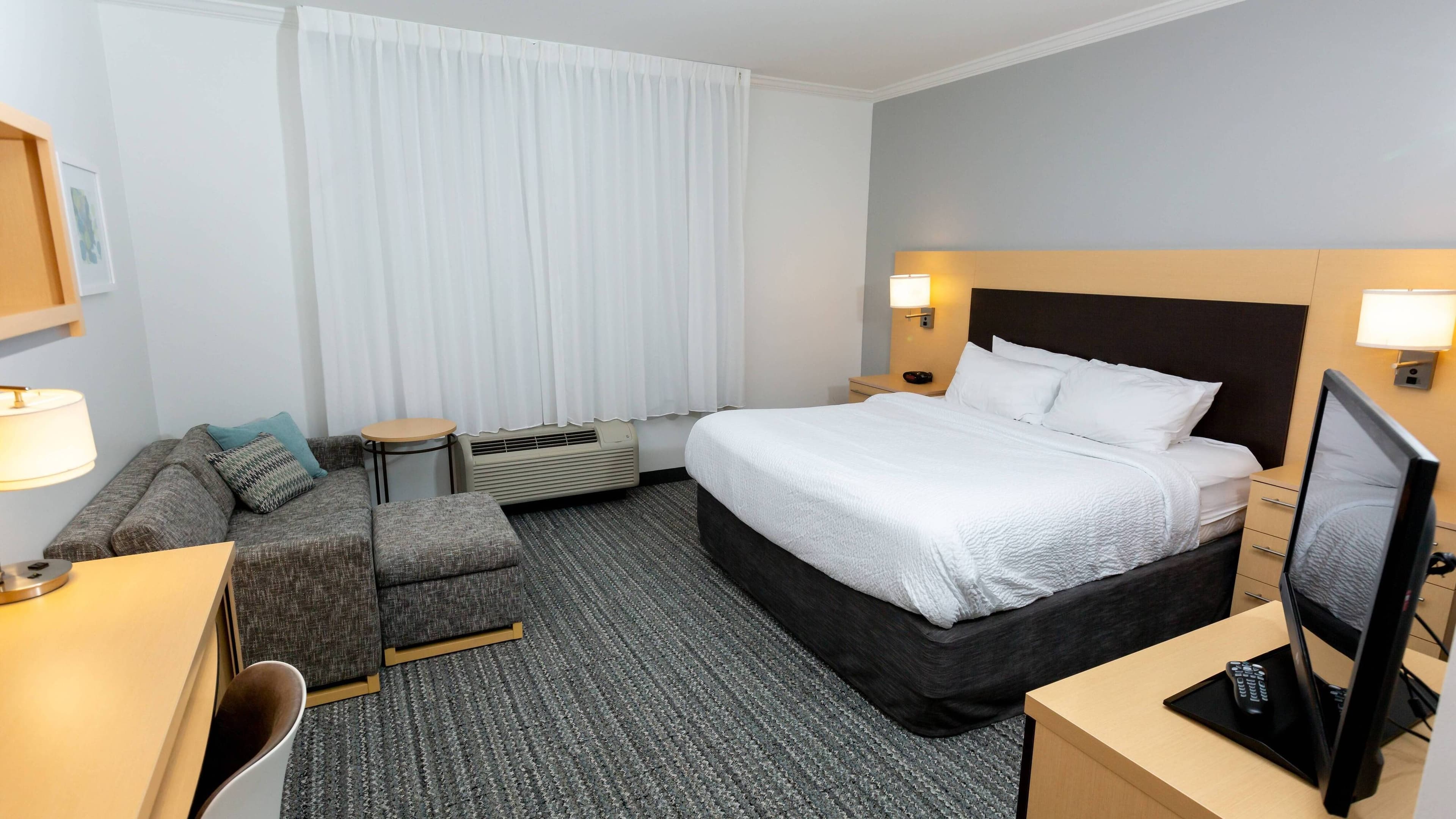 TownePlace Suites Bowling Green - Image 4