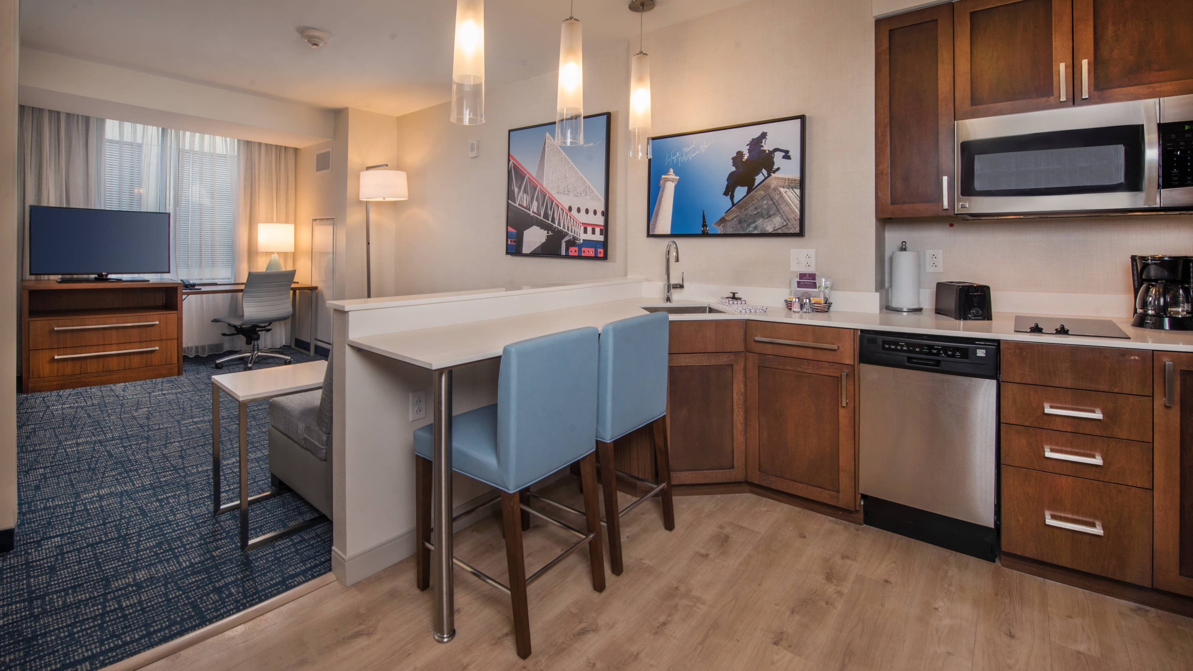 Residence Inn Baltimore at The Johns Hopkins Medical Campus - Image 5