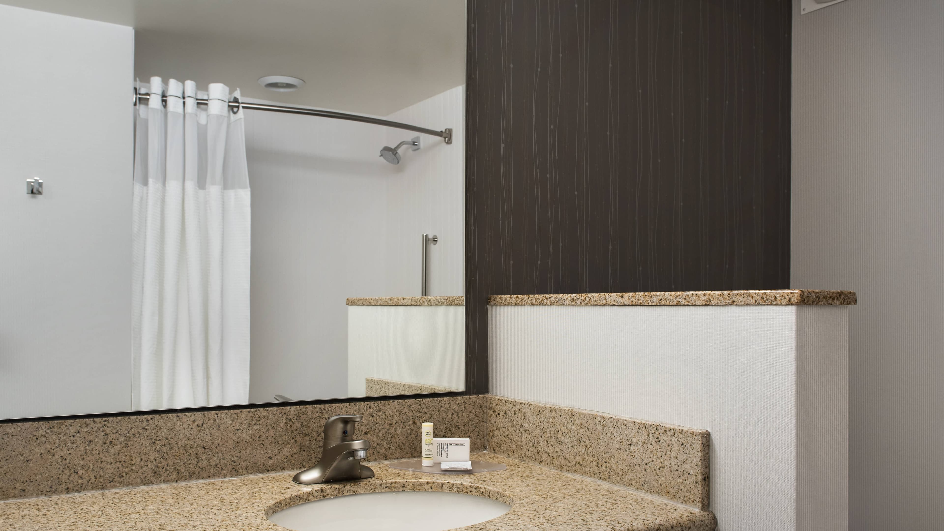 Courtyard Fort Meade BWI Business District - Image 3