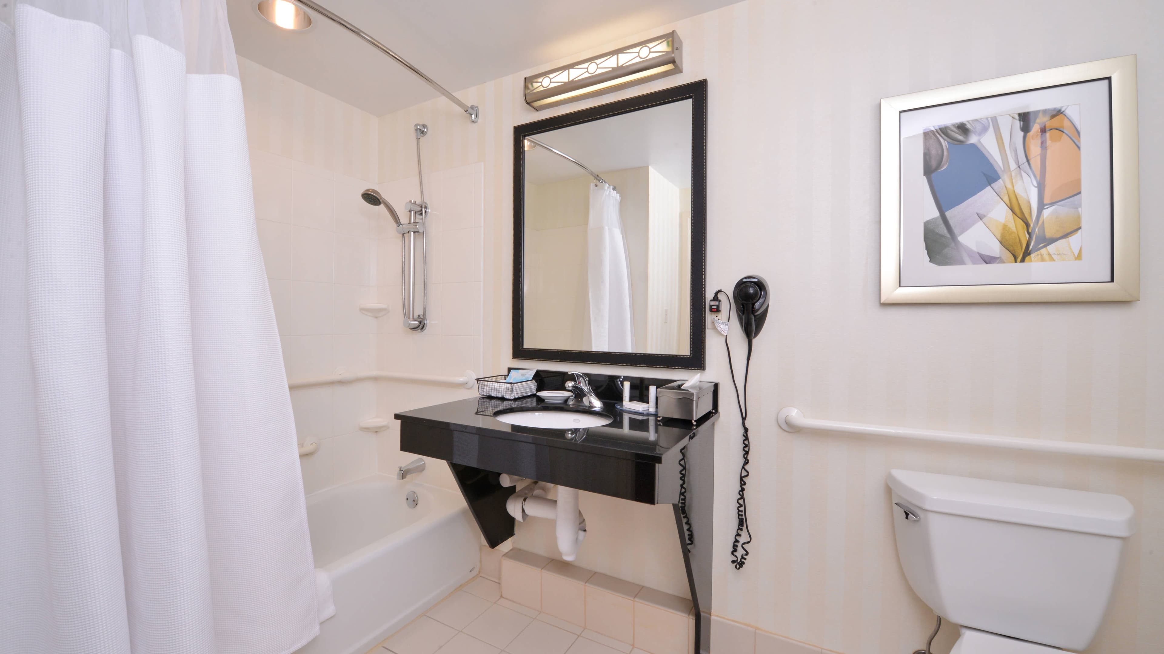 Fairfield Inn & Suites White Marsh - Image 4