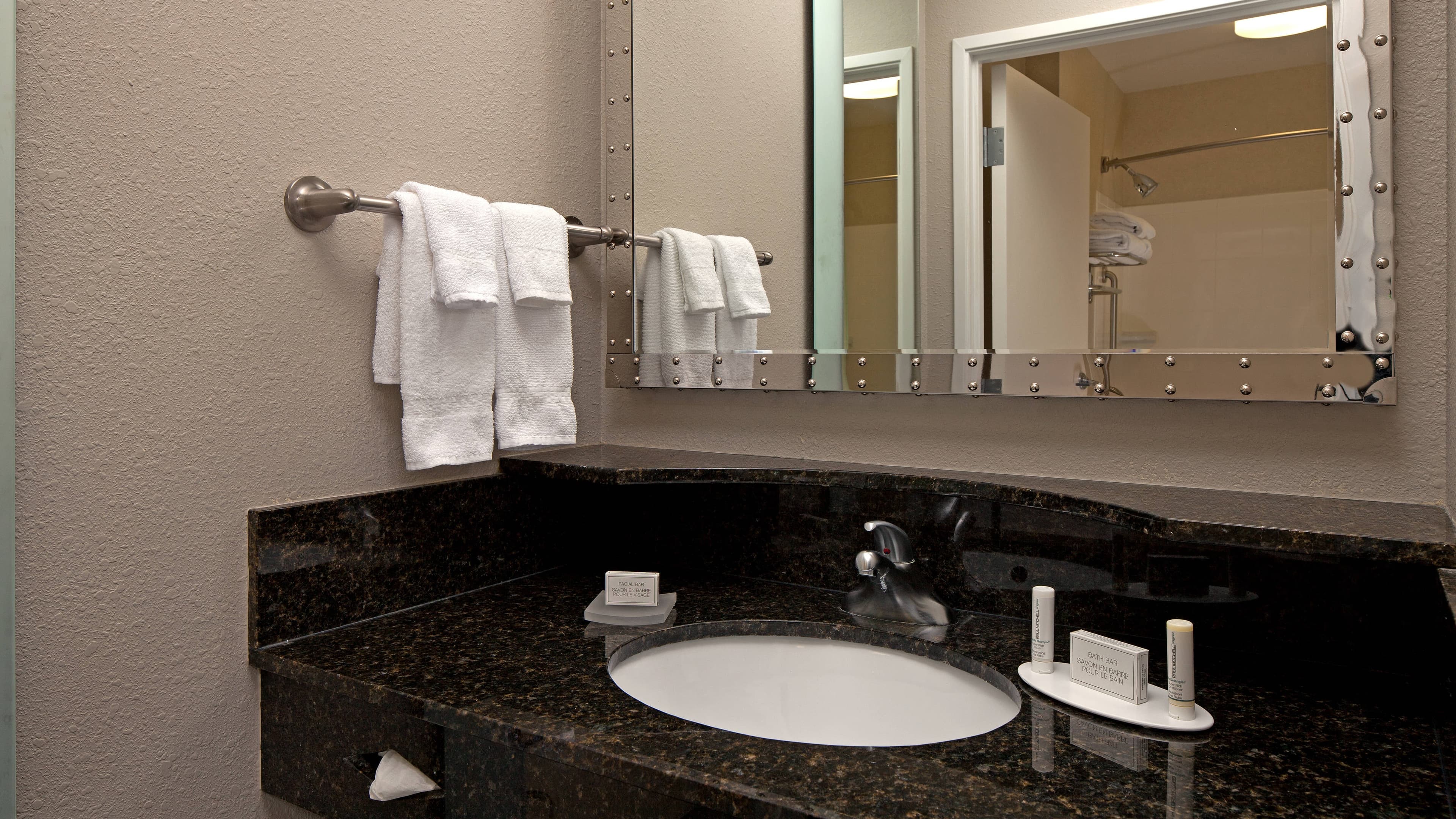 SpringHill Suites Baltimore Downtown/Inner Harbor — 6
