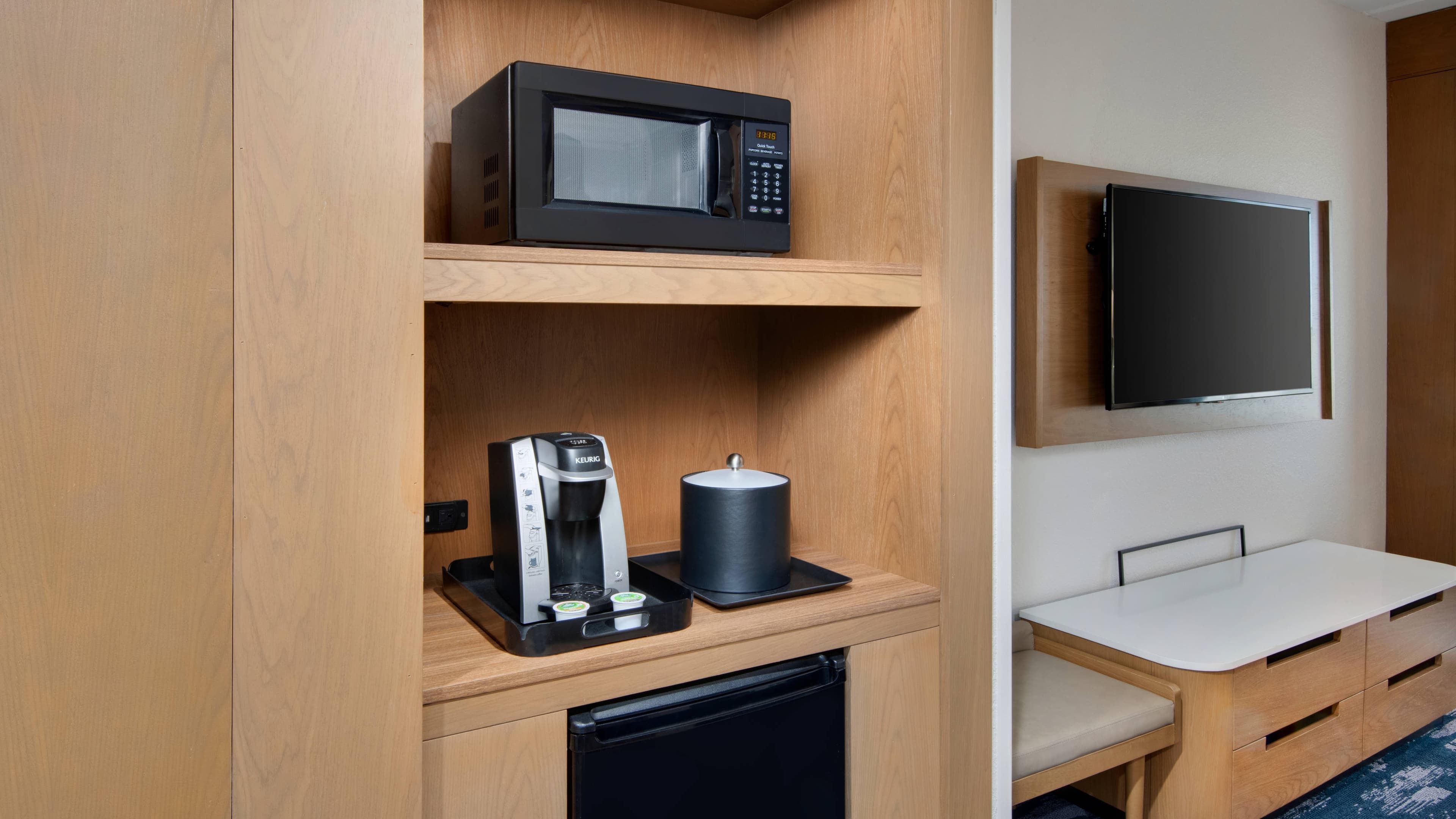 Fairfield Inn & Suites Columbia Downtown - Image 4