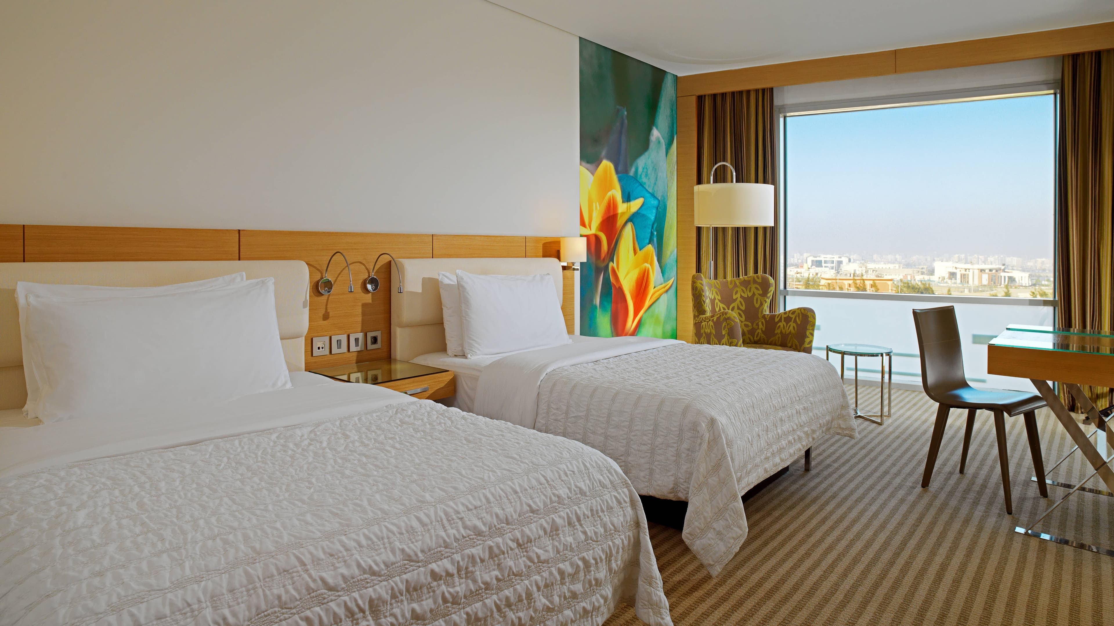 Deluxe Room - Image 2