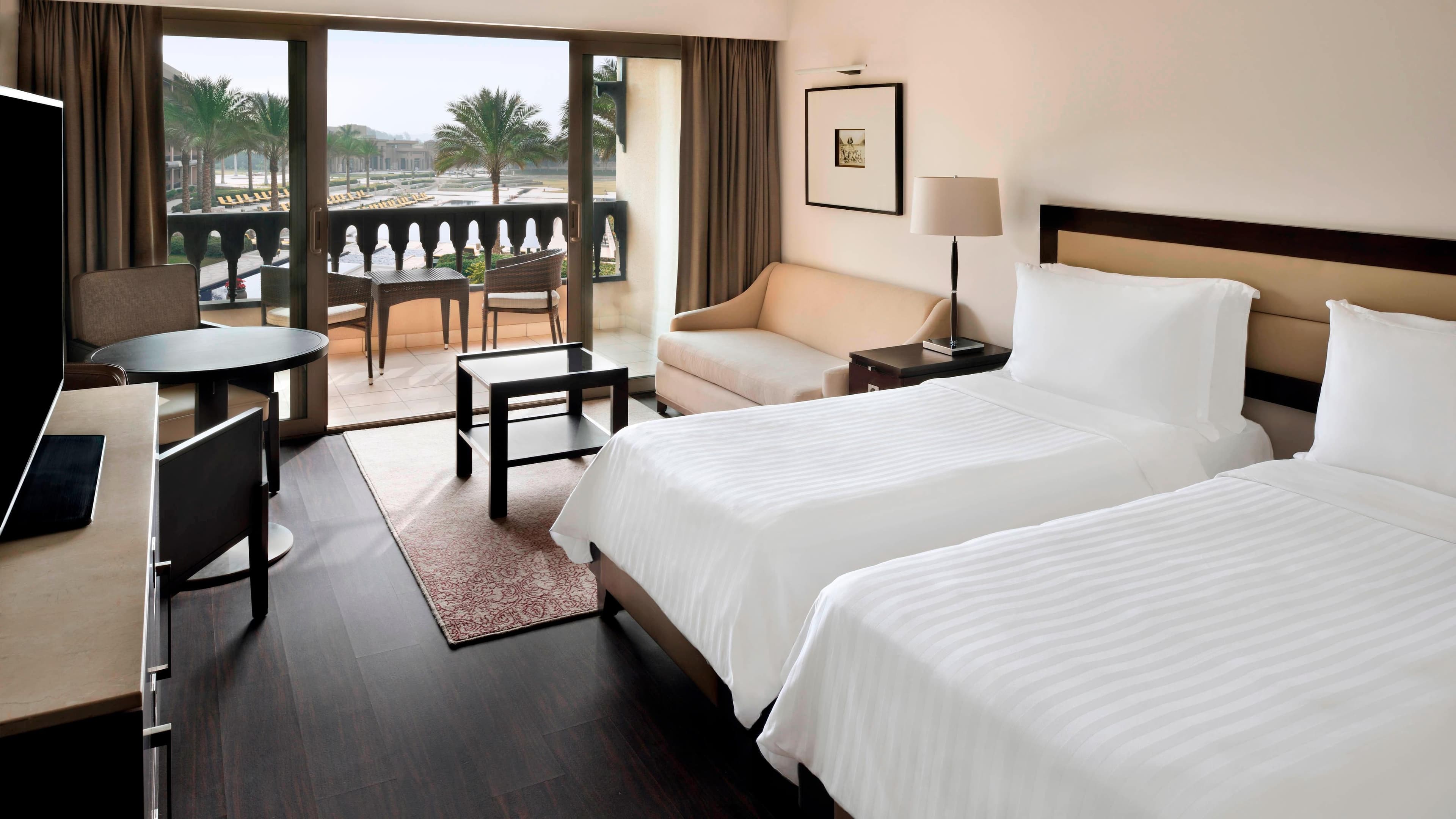 Deluxe Guest room - Image 2