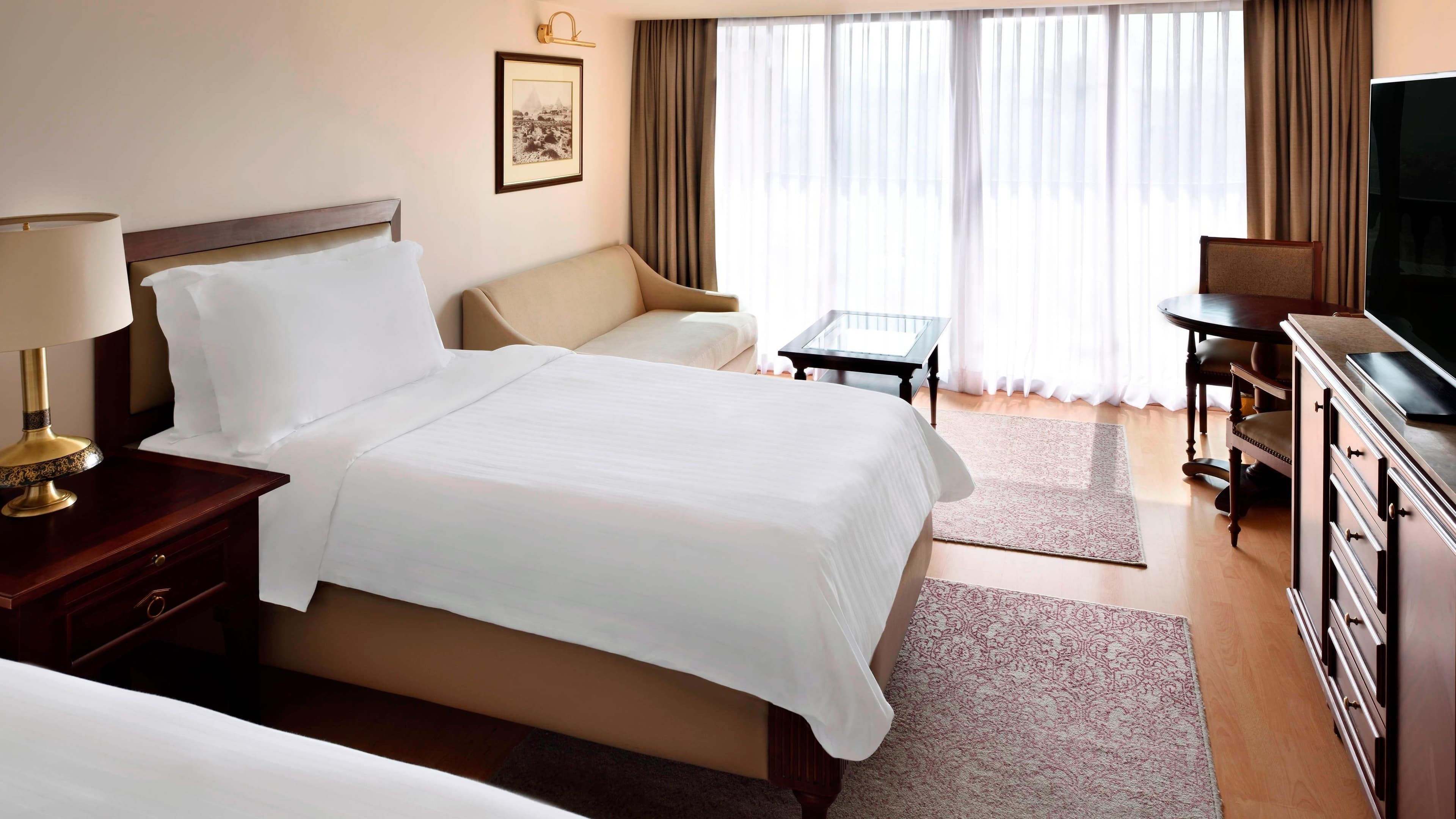 Deluxe Guest room - Image 3