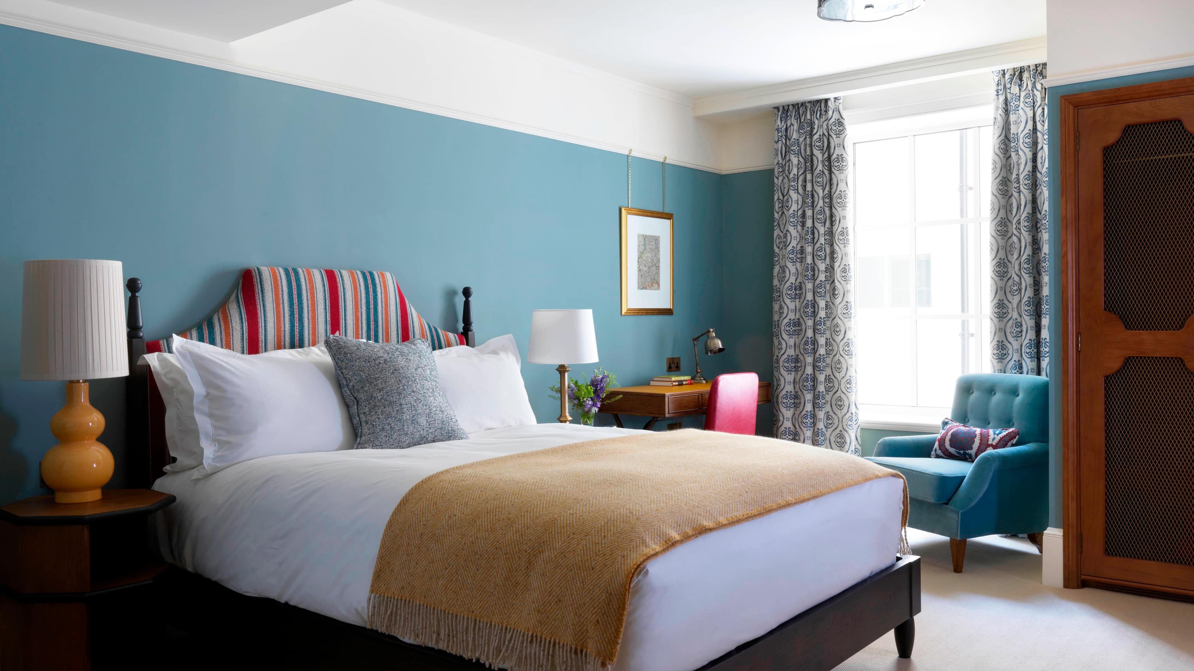 University Arms Hotel, Autograph Collection — 13