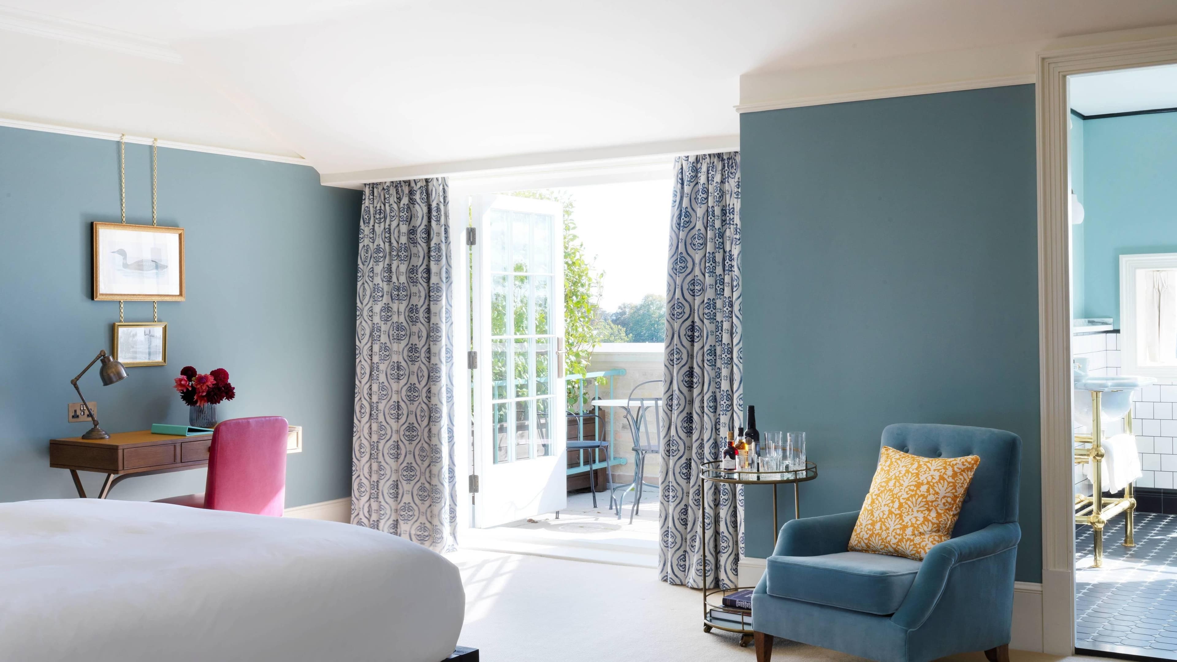 University Arms Hotel, Autograph Collection — 38
