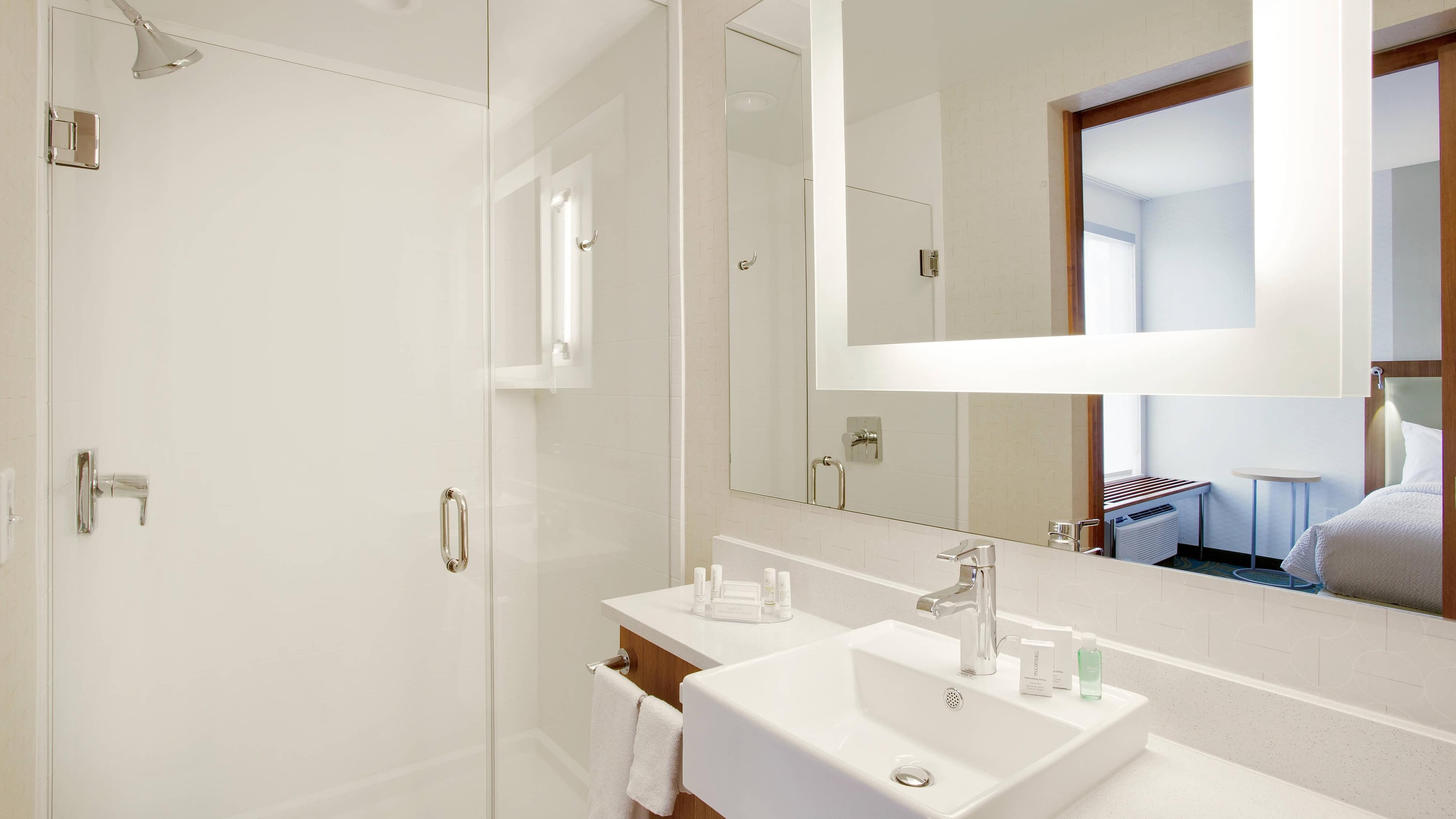 Suite - Image 2