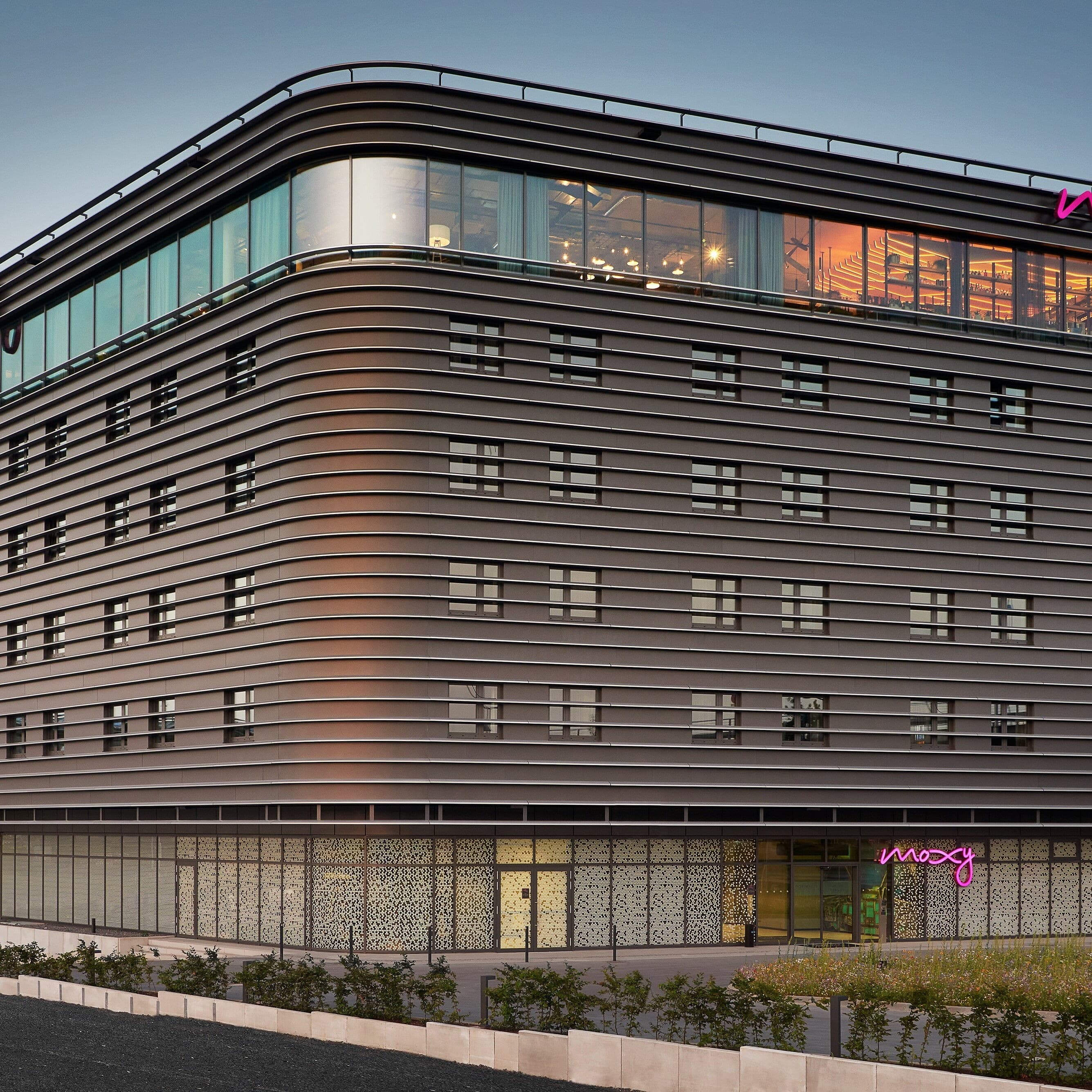 Moxy Cologne Bonn Airport - Image 1