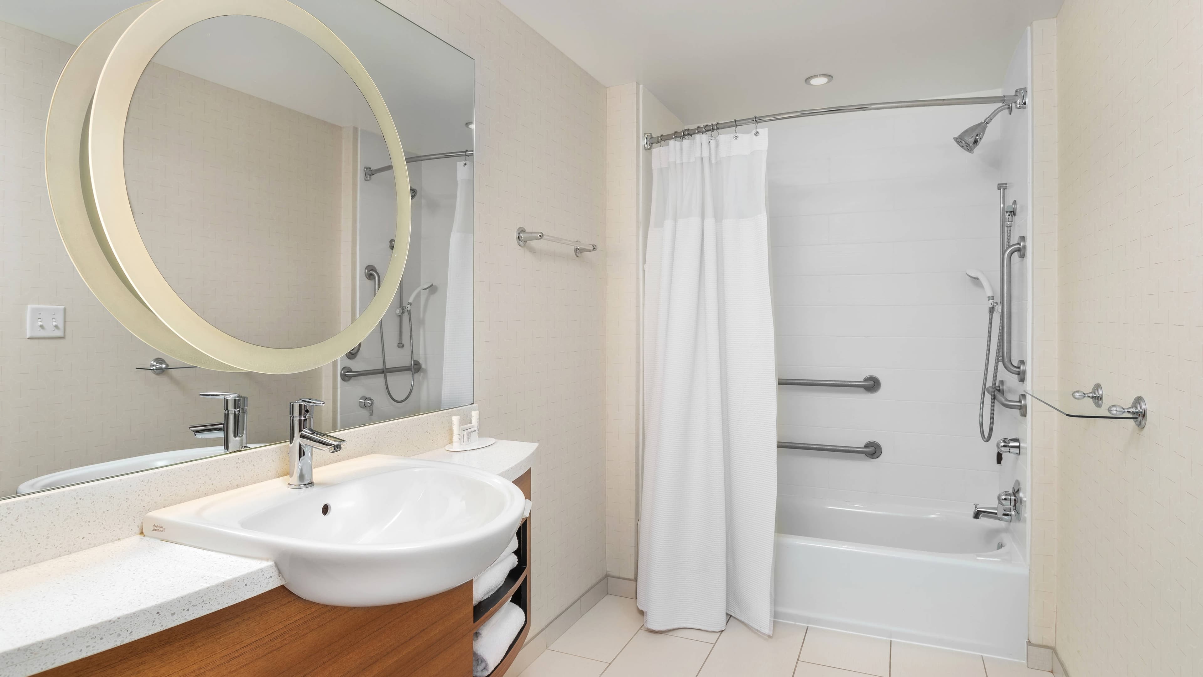 SpringHill Suites Chattanooga Downtown/Cameron Harbor — 13