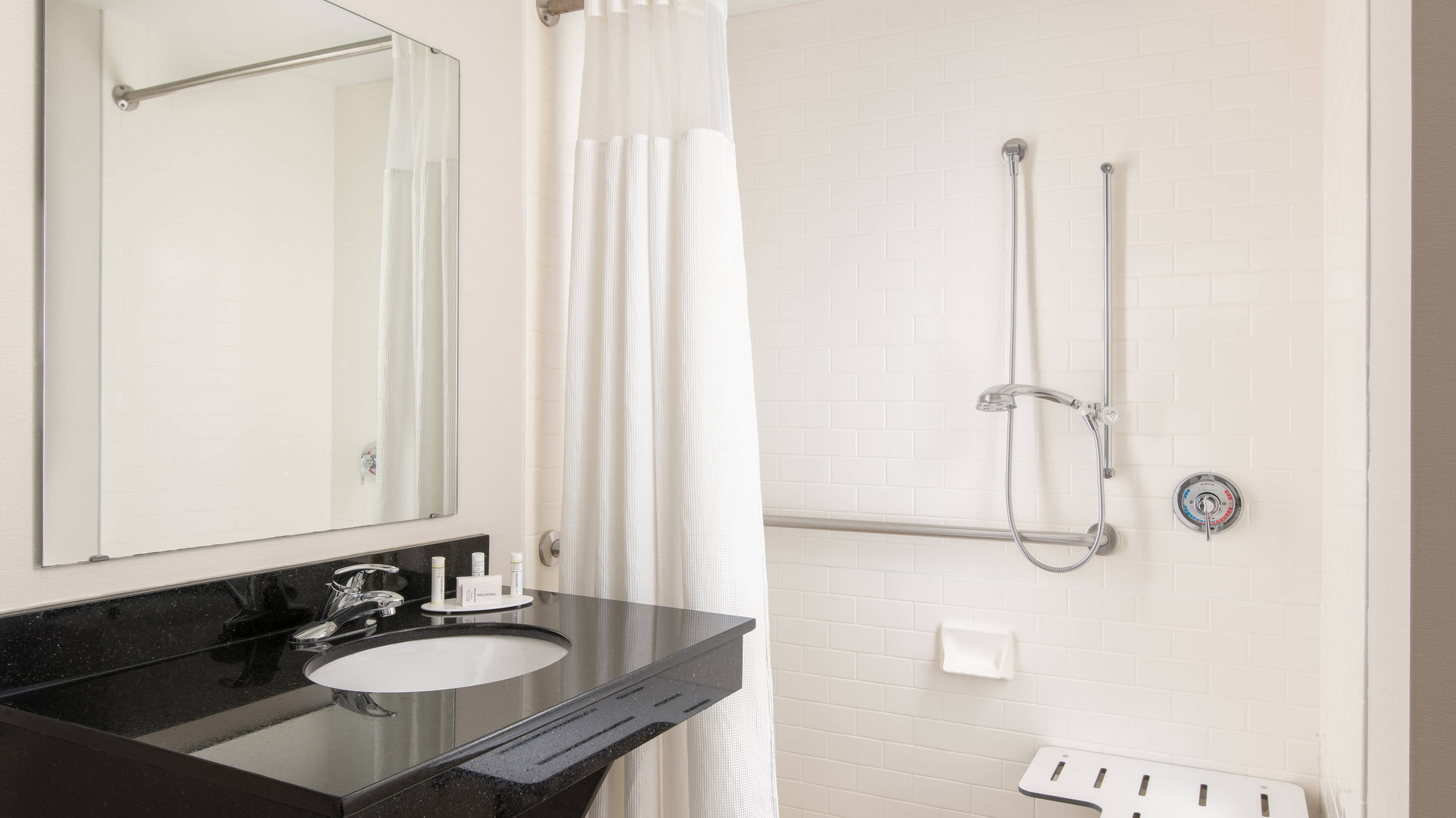 Fairfield Inn & Suites Chattanooga I-24/Lookout Mountain - Image 5
