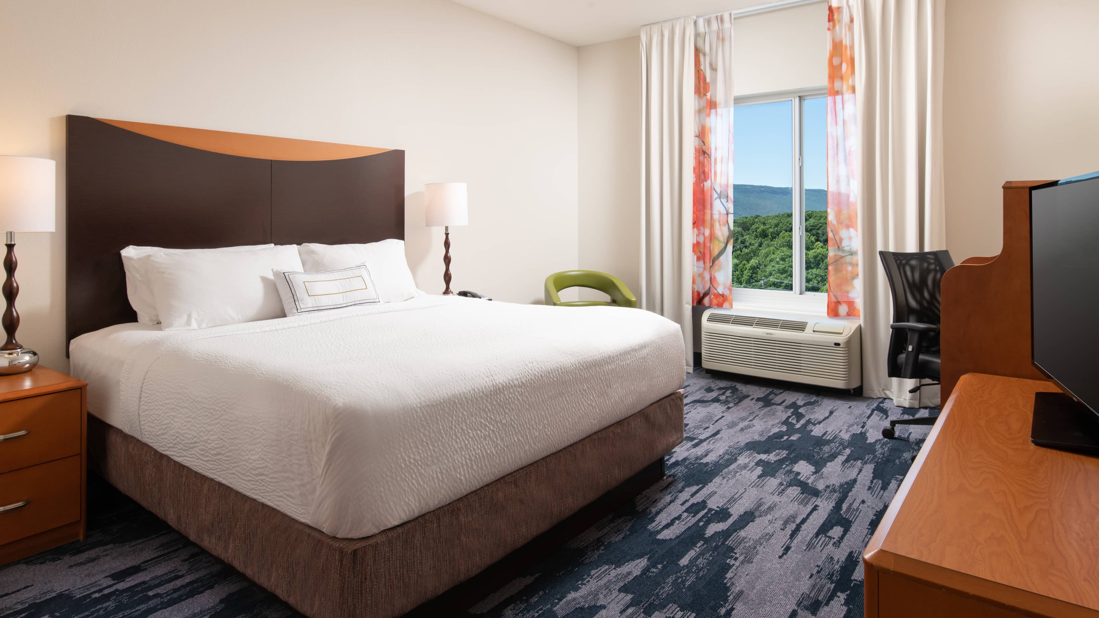 Fairfield Inn & Suites Chattanooga I-24/Lookout Mountain - Image 2