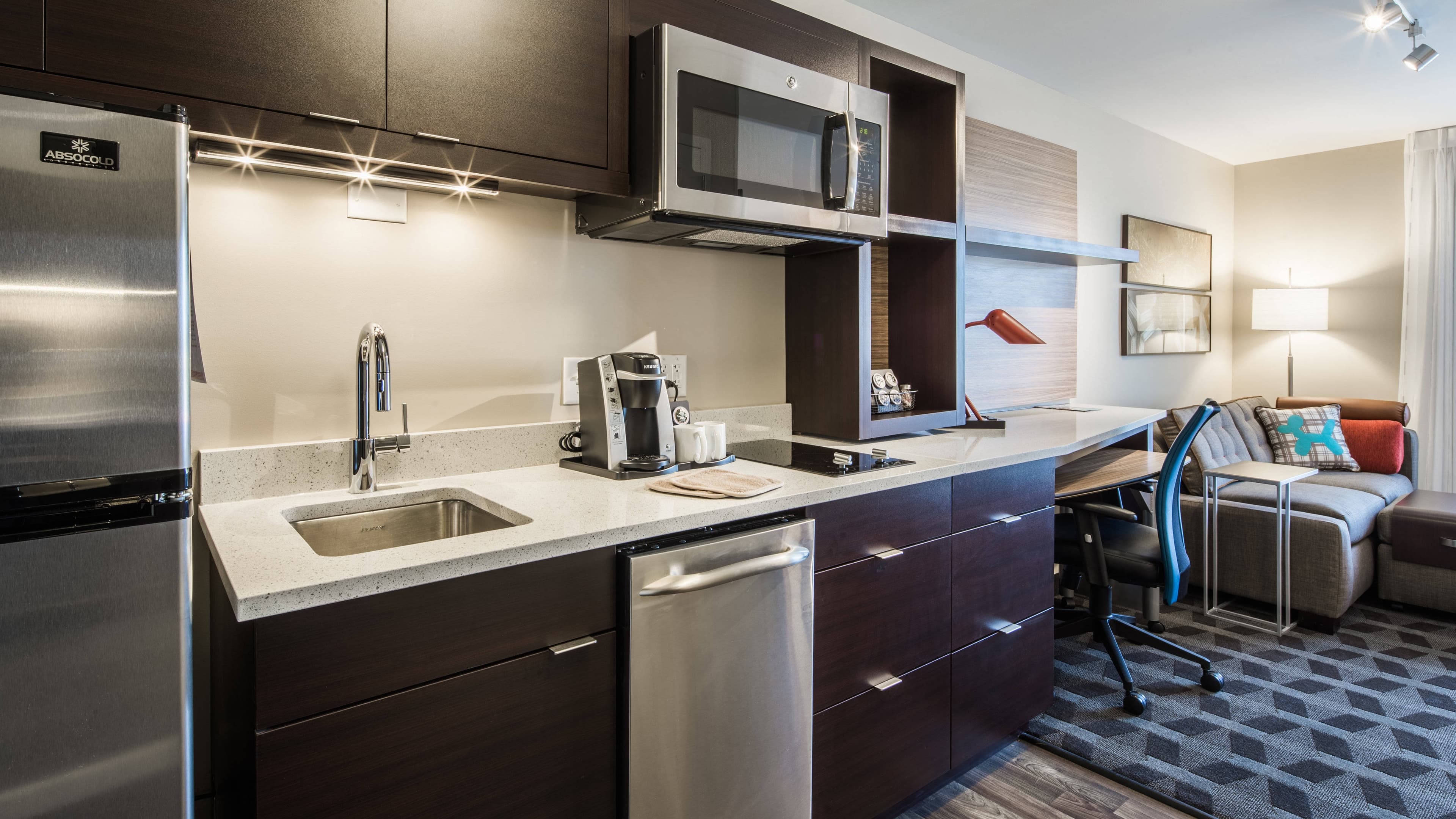 TownePlace Suites Cleveland - Image 3