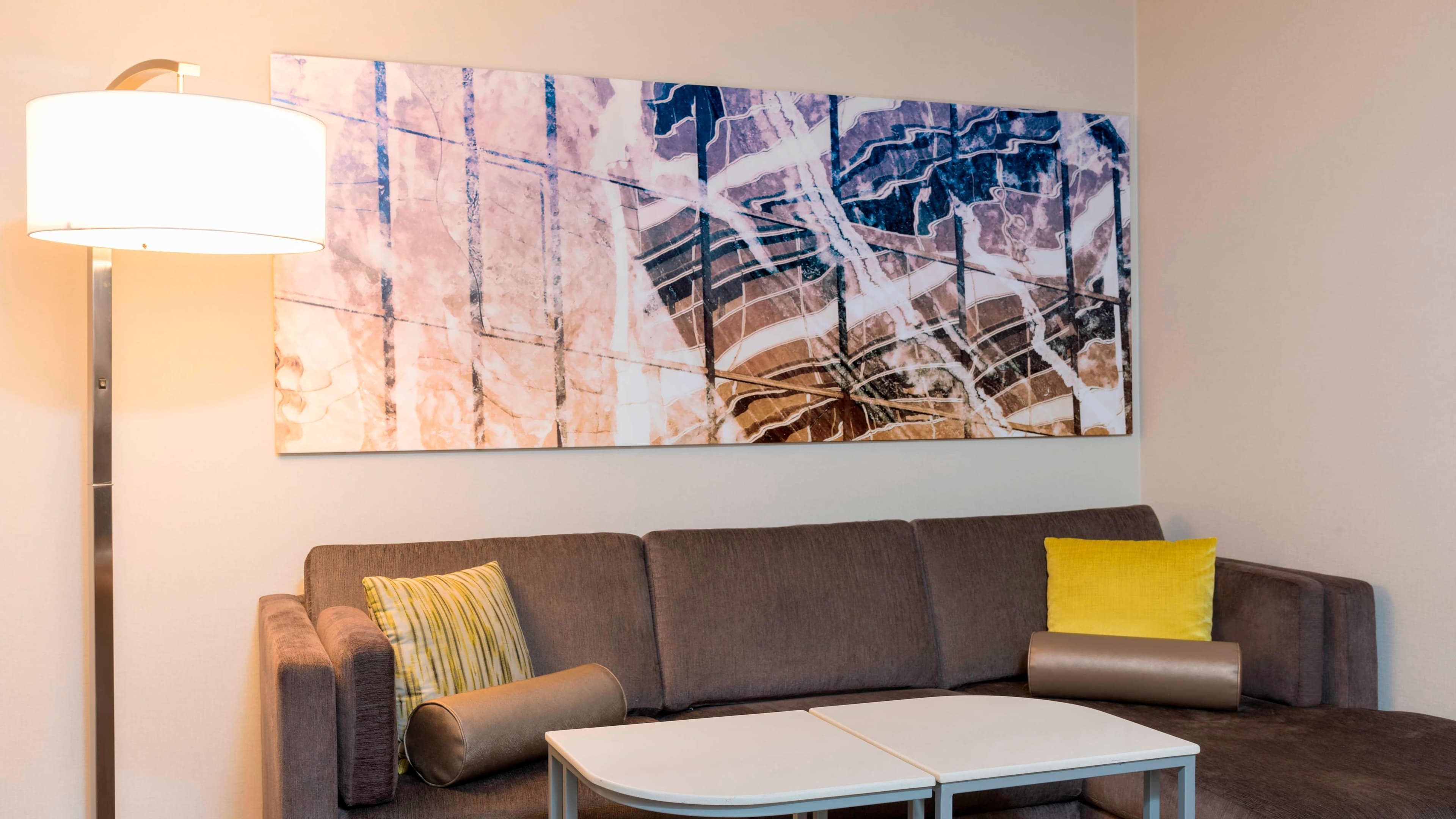 SpringHill Suites Chicago O'Hare - Image 5