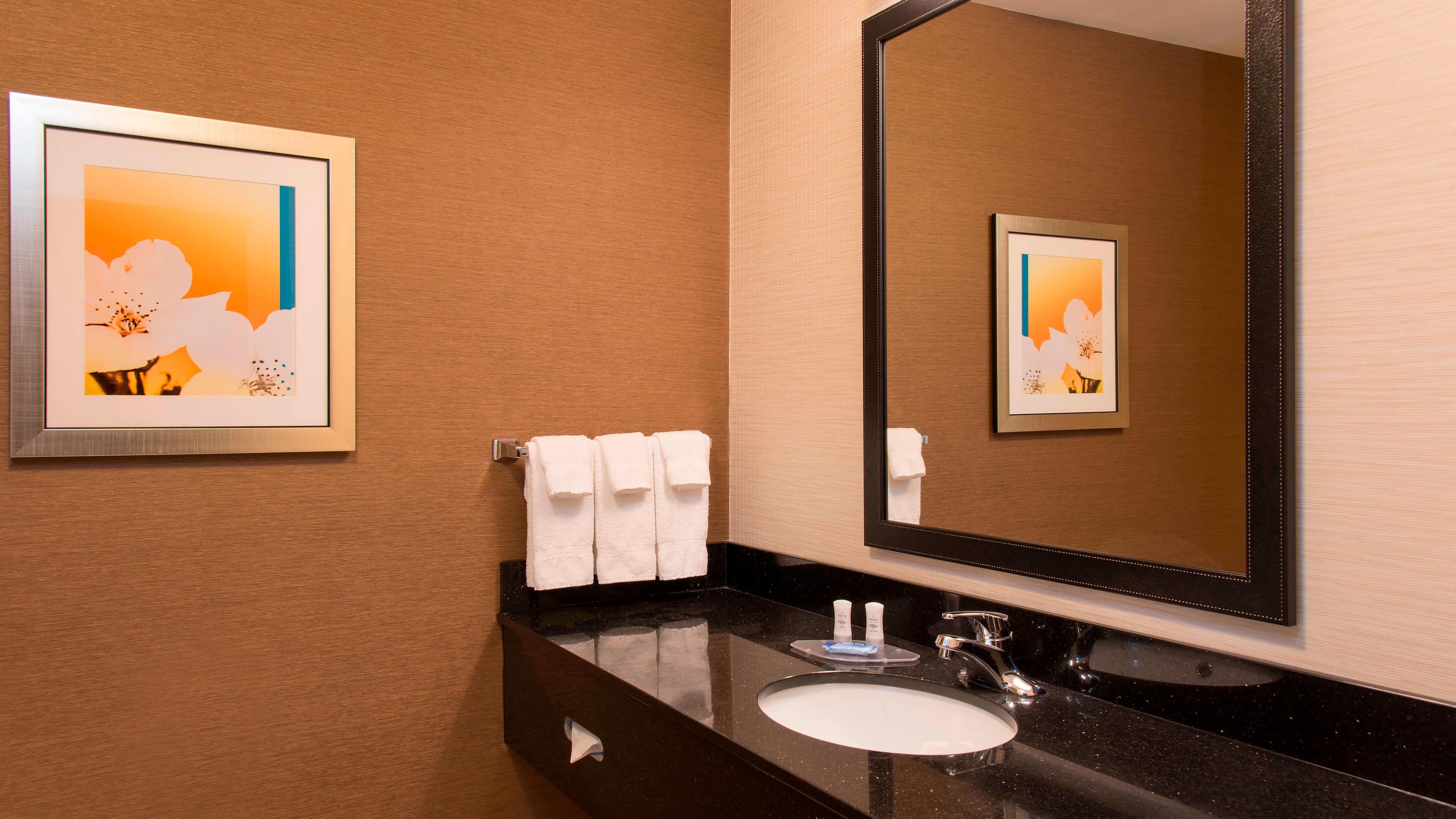 Fairfield Inn & Suites Chicago St. Charles — 11