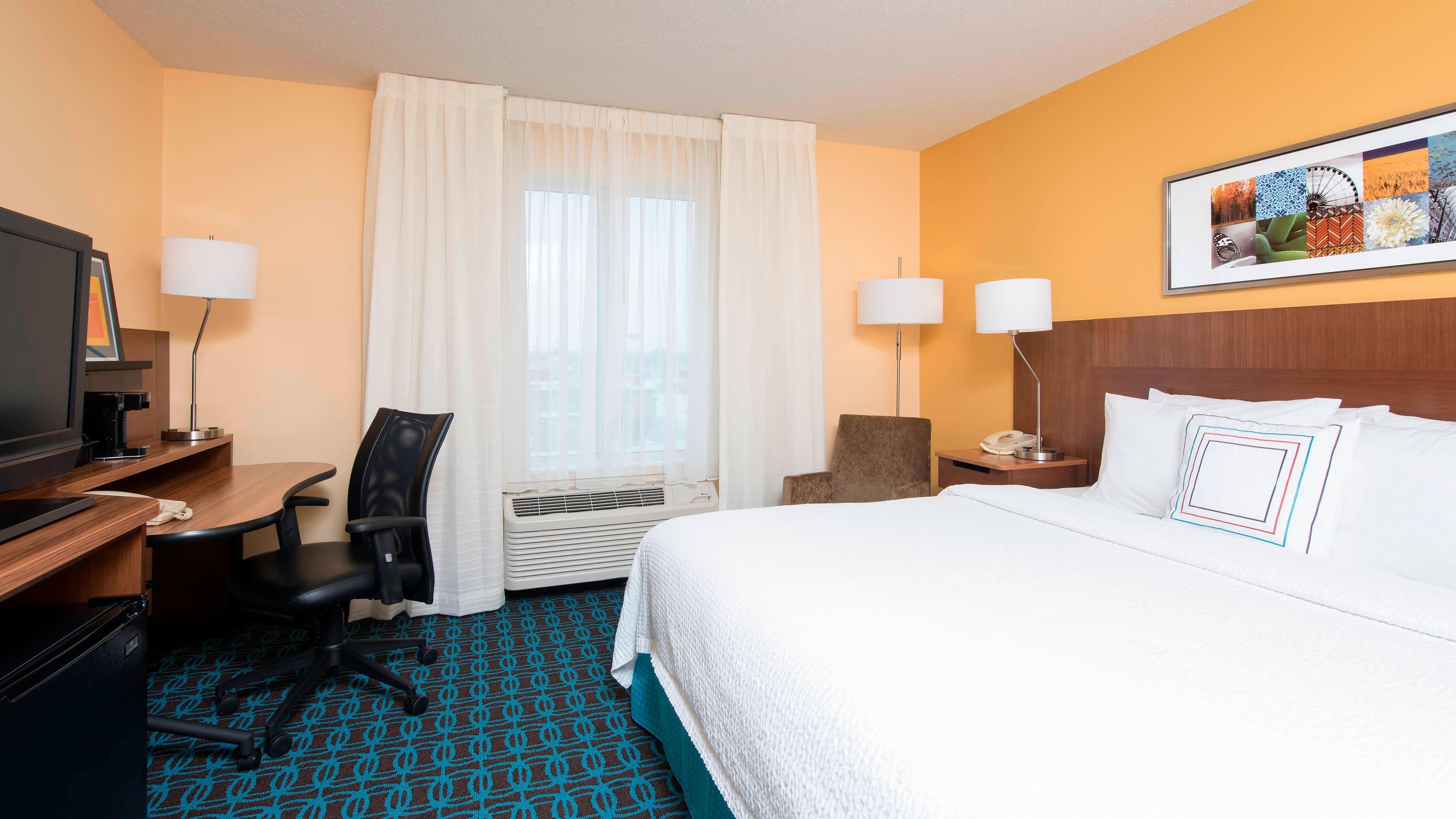 Fairfield Inn & Suites Chicago St. Charles — 12