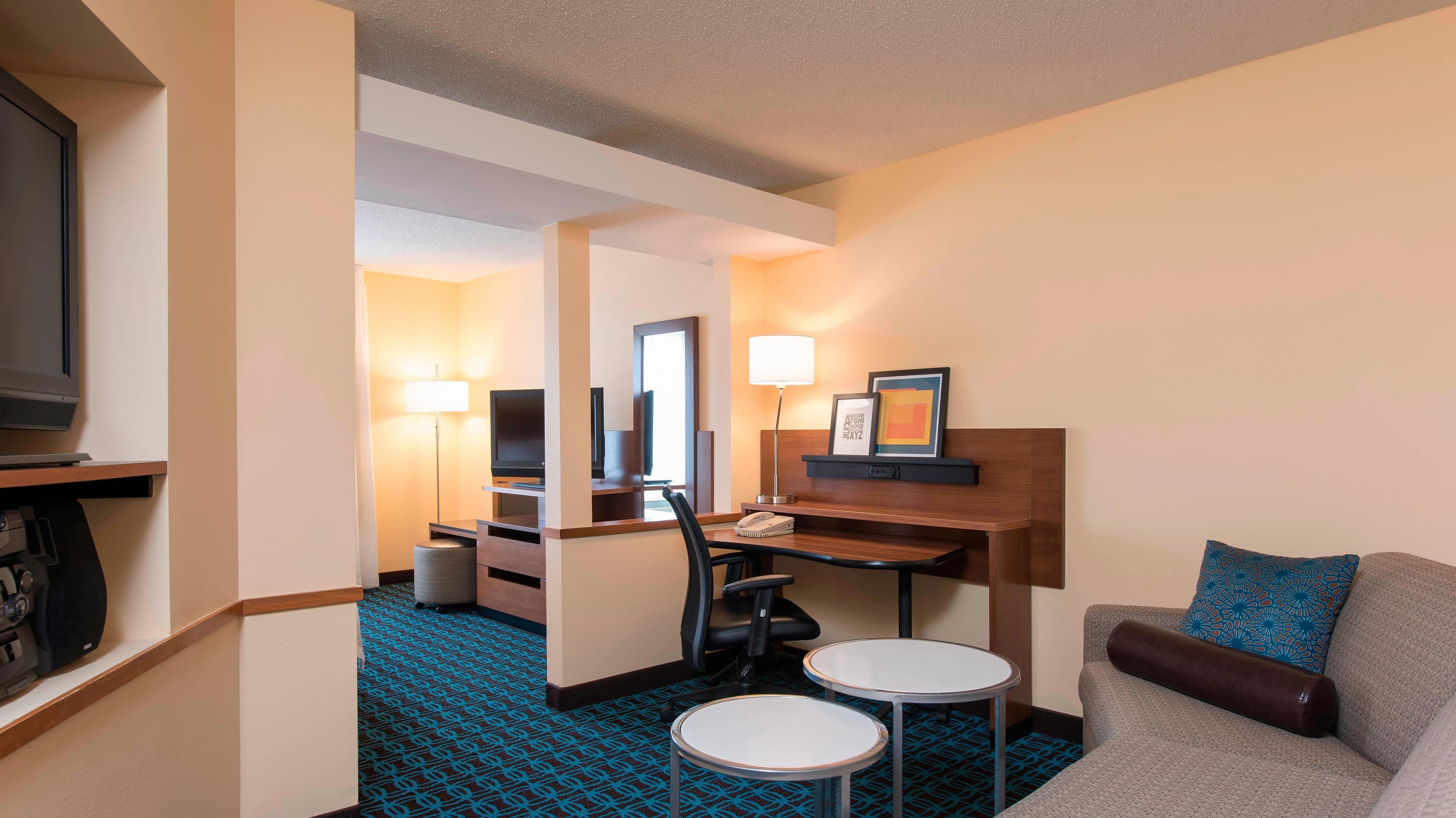 Fairfield Inn & Suites Chicago St. Charles — 9